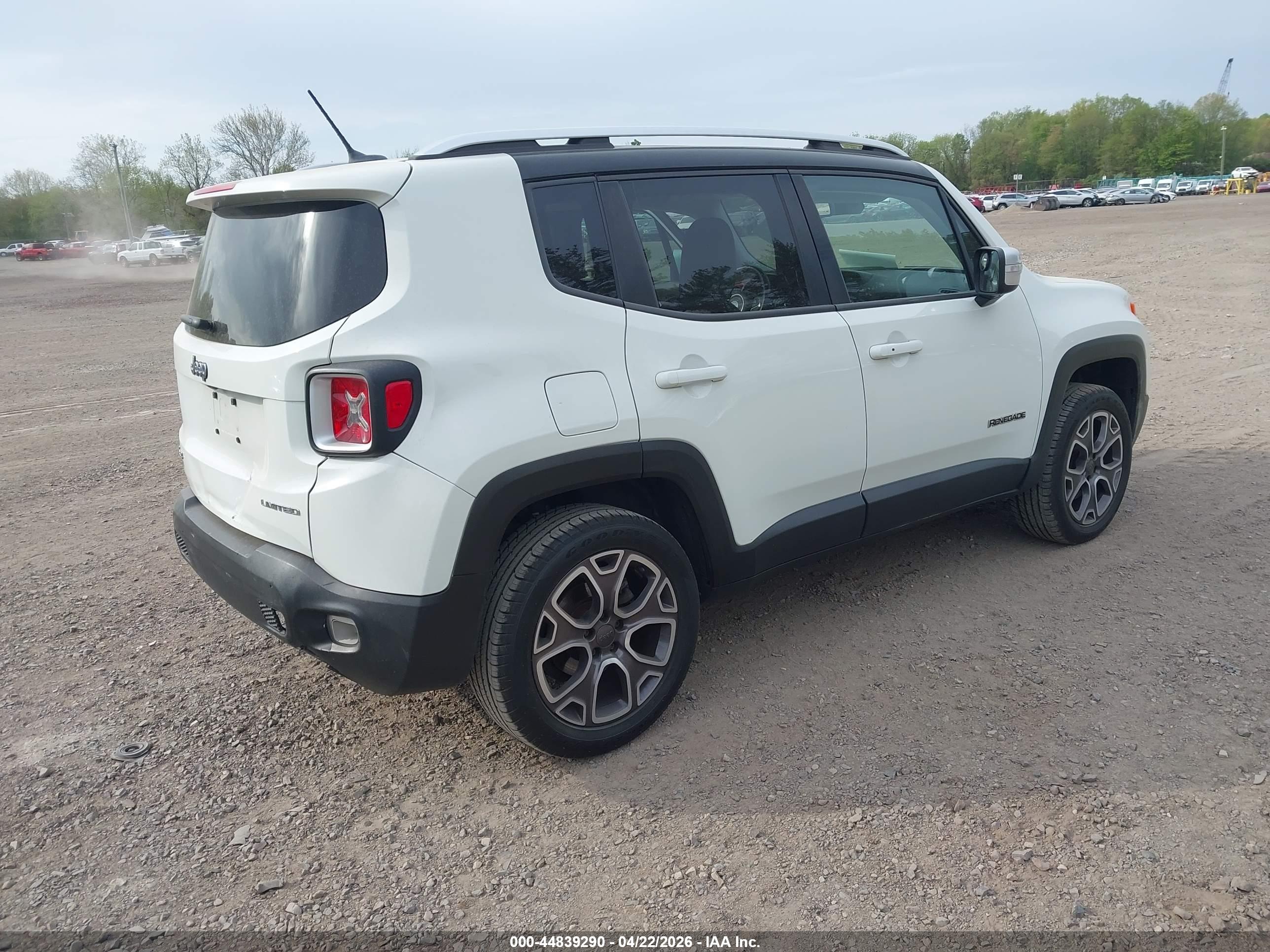 JEEP RENEGADE image 4