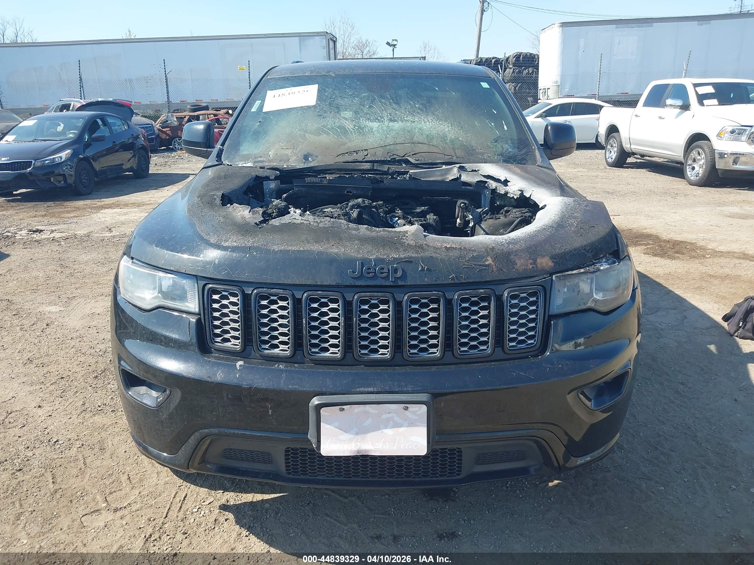 JEEP GRAND image 6
