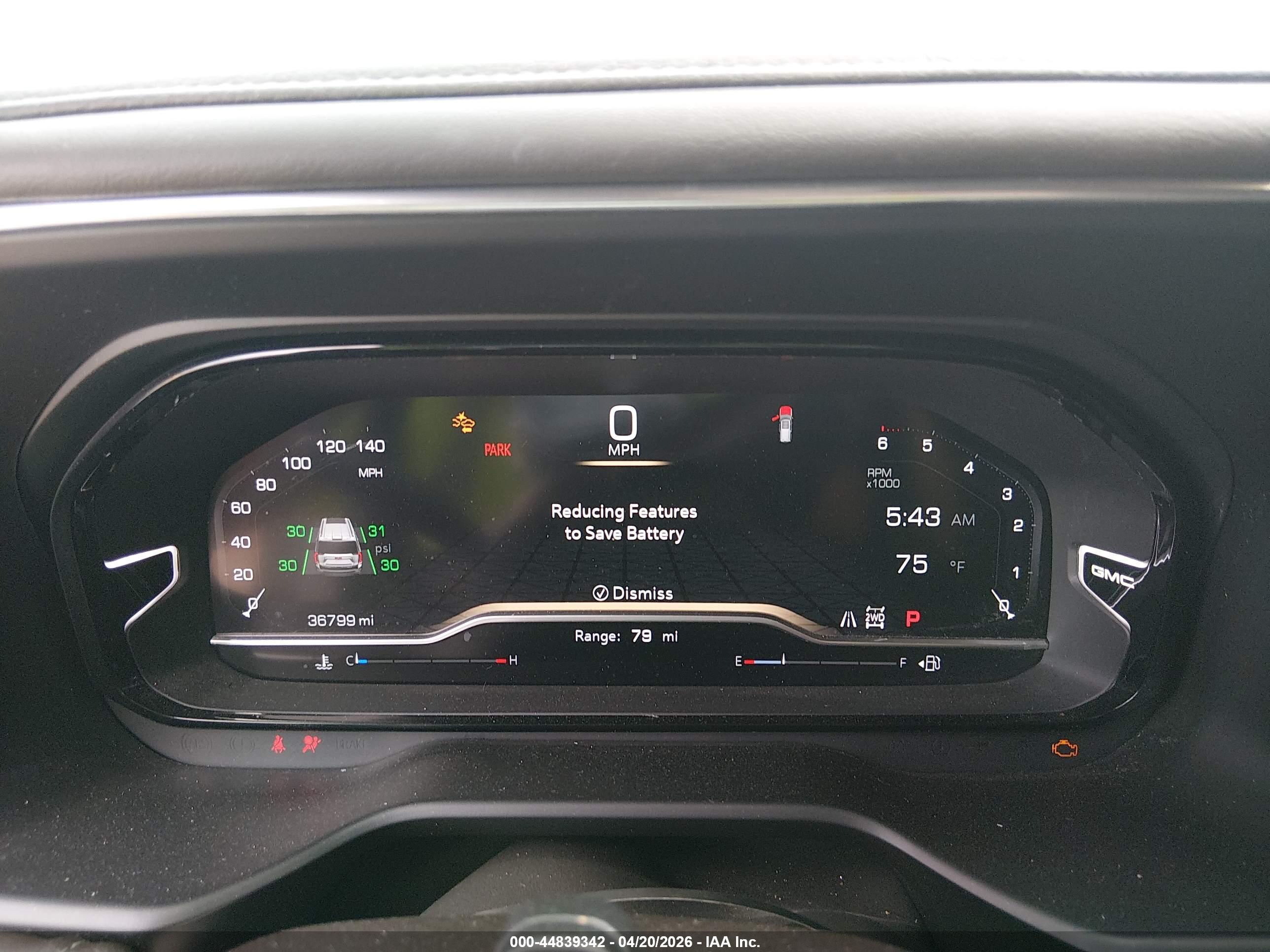 GMC YUKON image 7