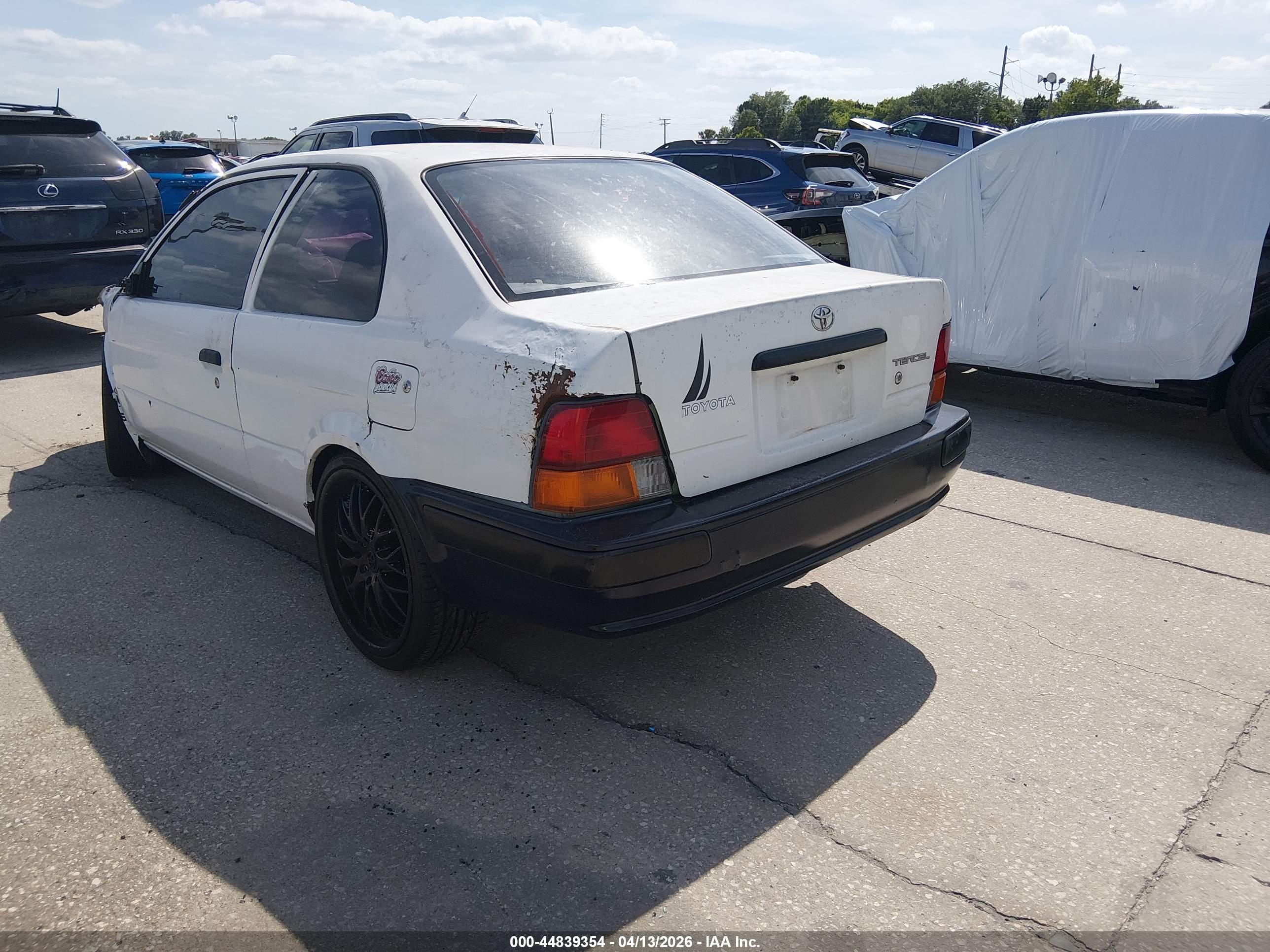 TOYOTA TERCEL image 3