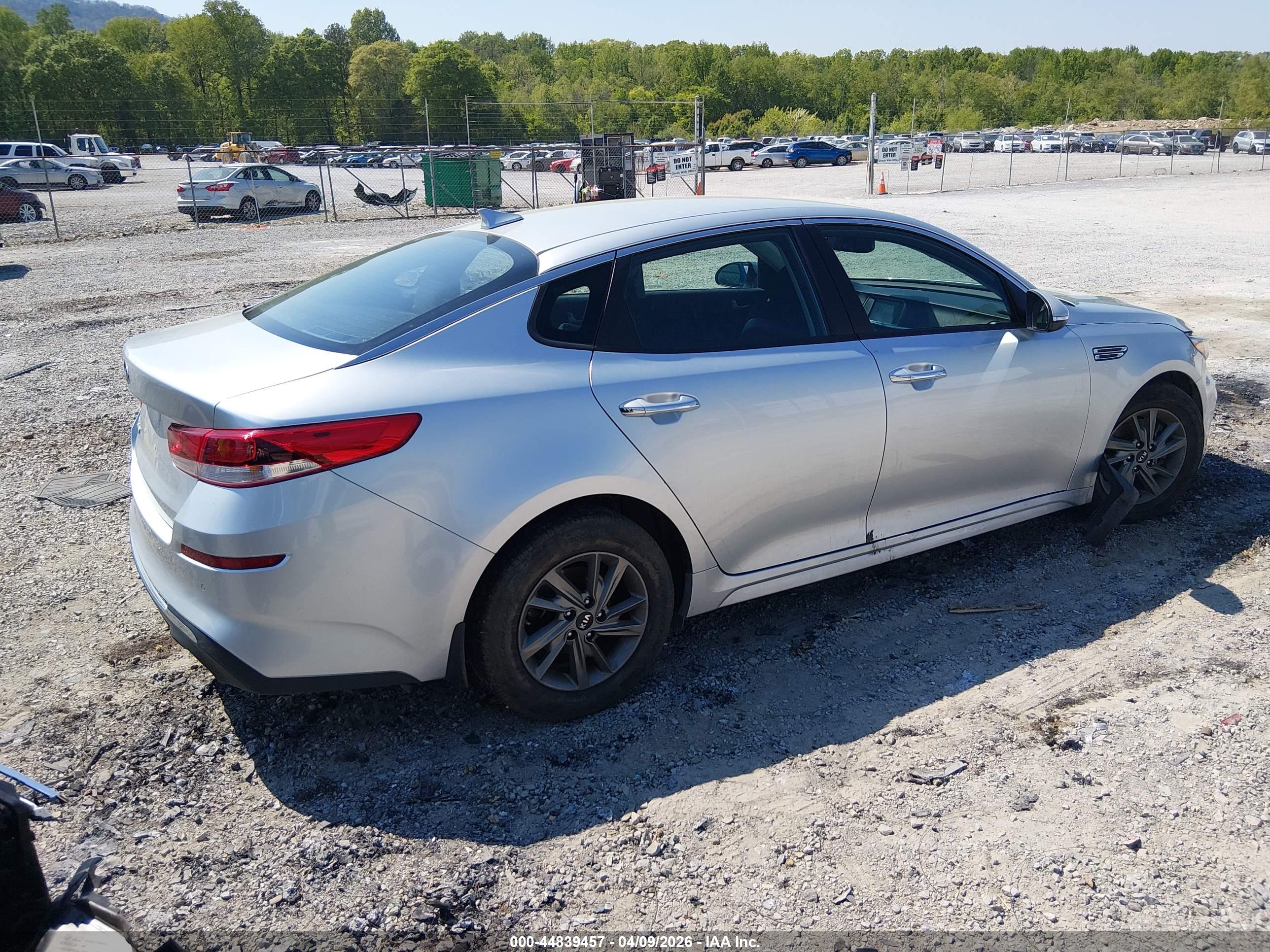 KIA OPTIMA image 4