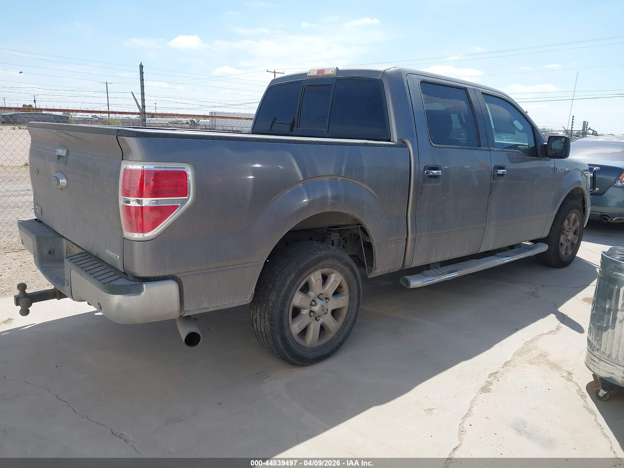 FORD F-150 image 4