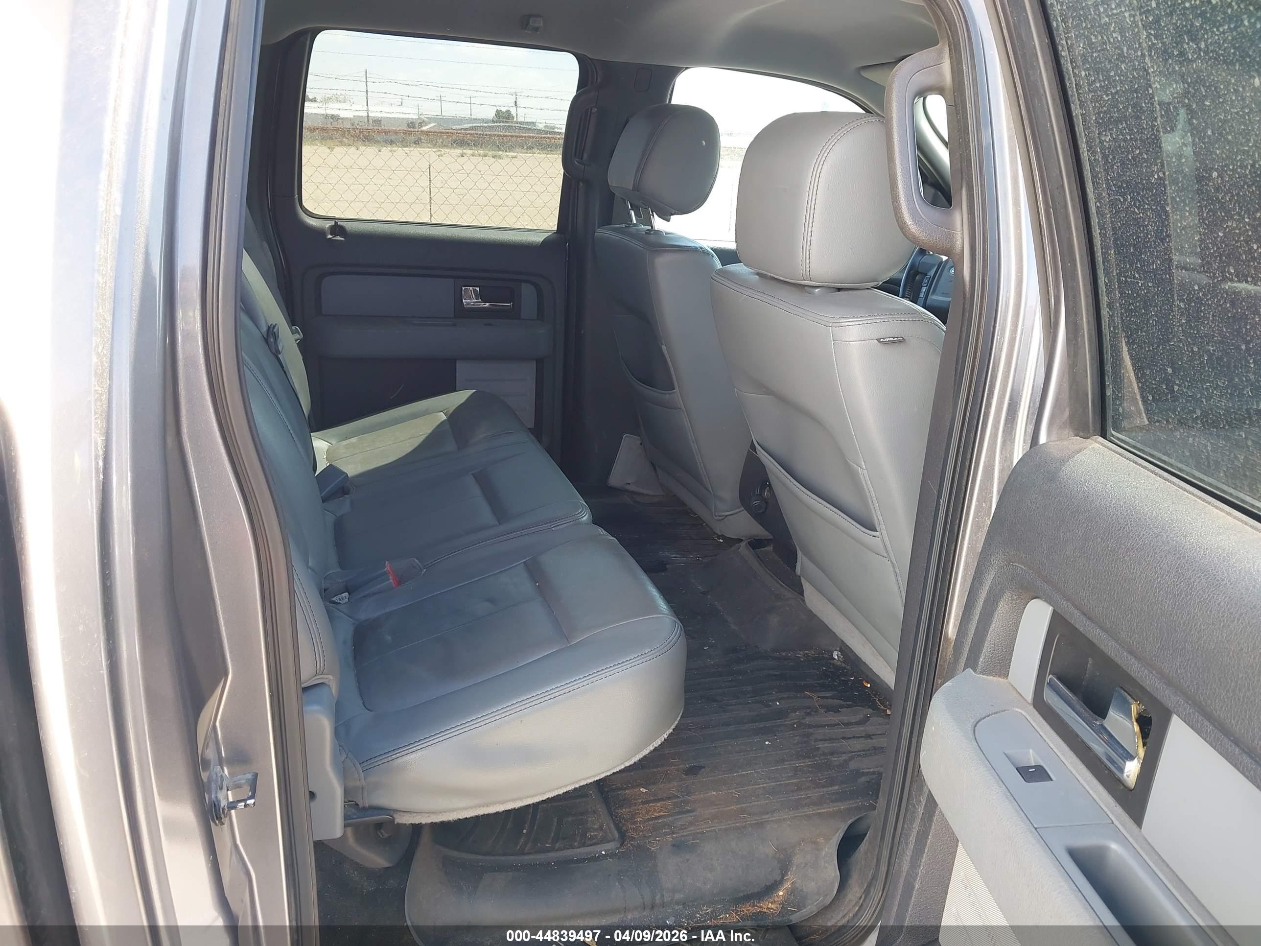 FORD F-150 image 8