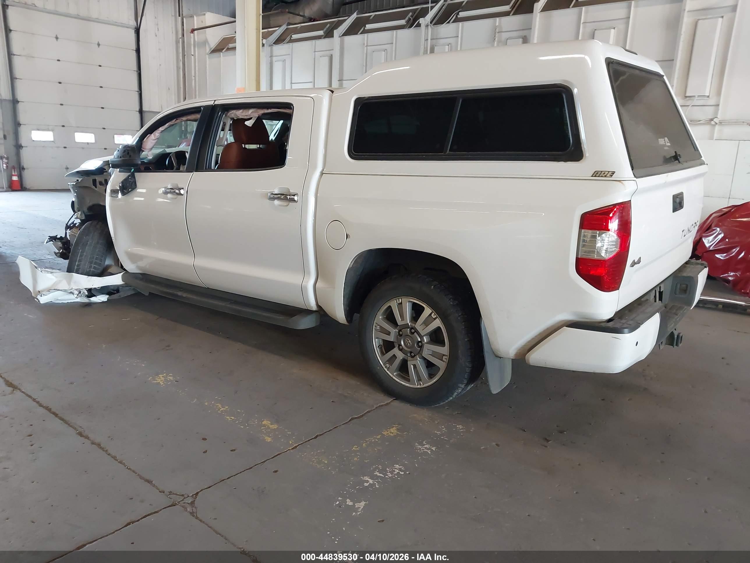 TOYOTA TUNDRA image 3