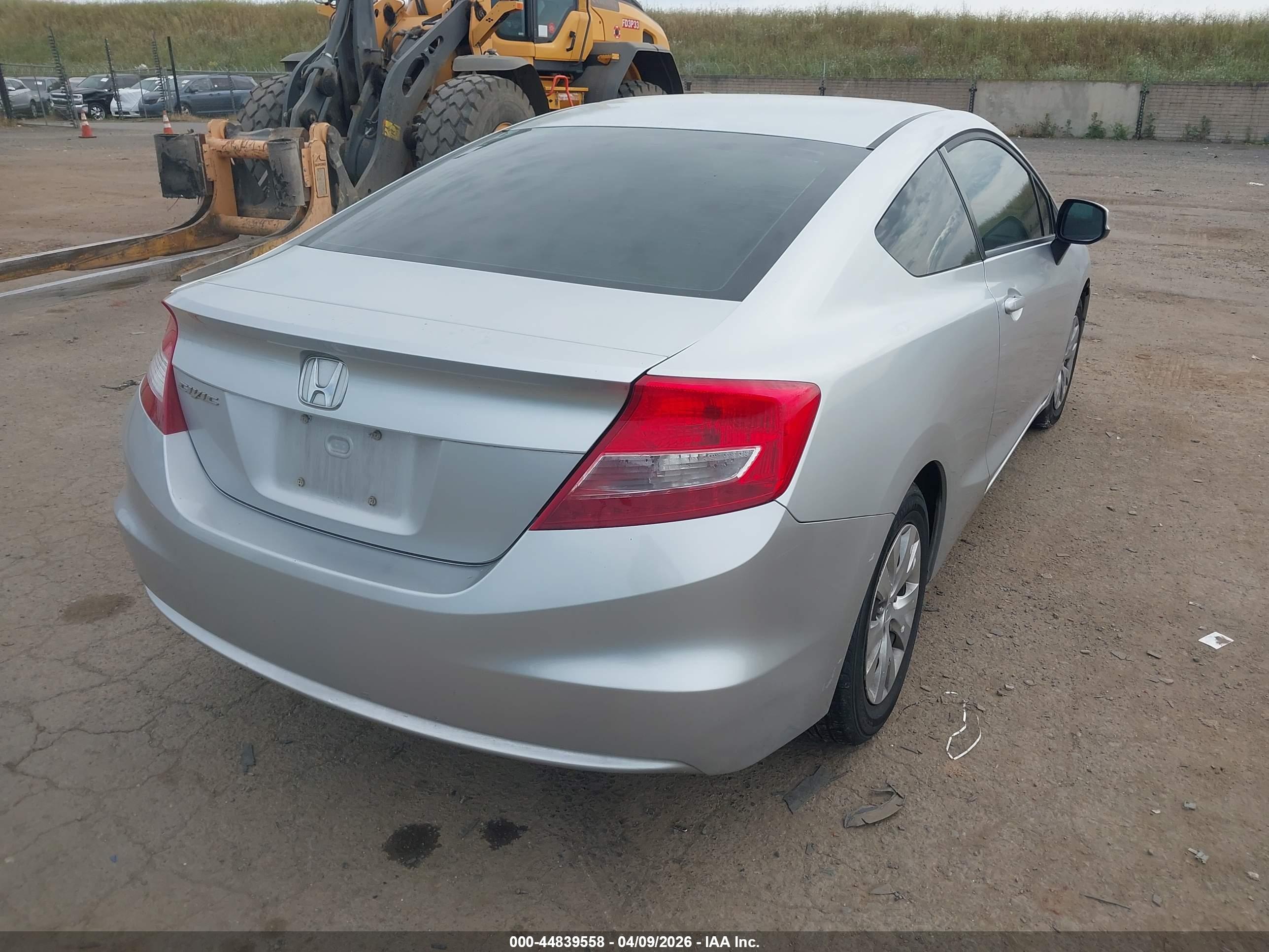 HONDA CIVIC image 4