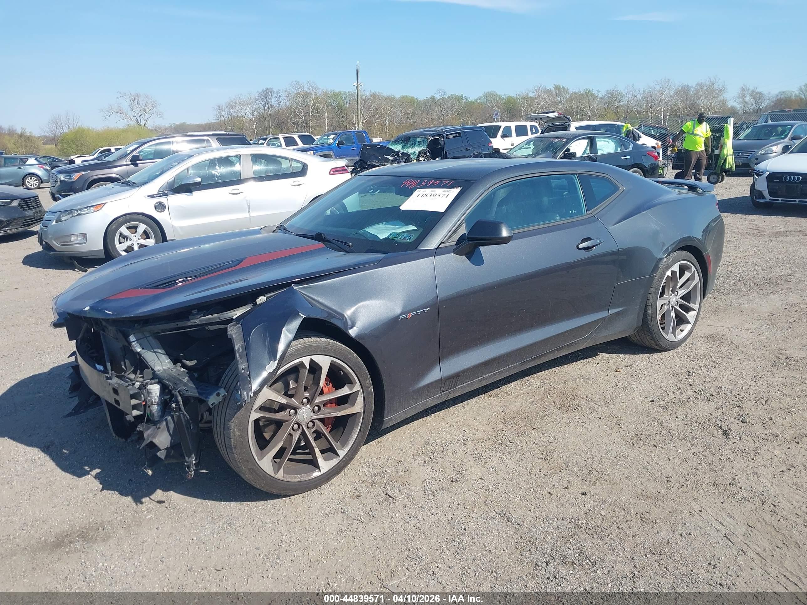 CHEVROLET CAMARO image 2