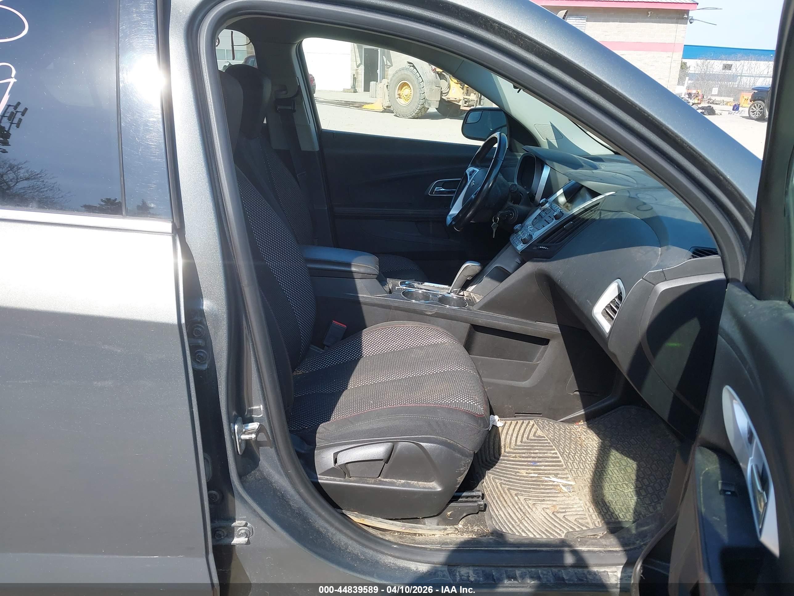 CHEVROLET EQUINOX image 5