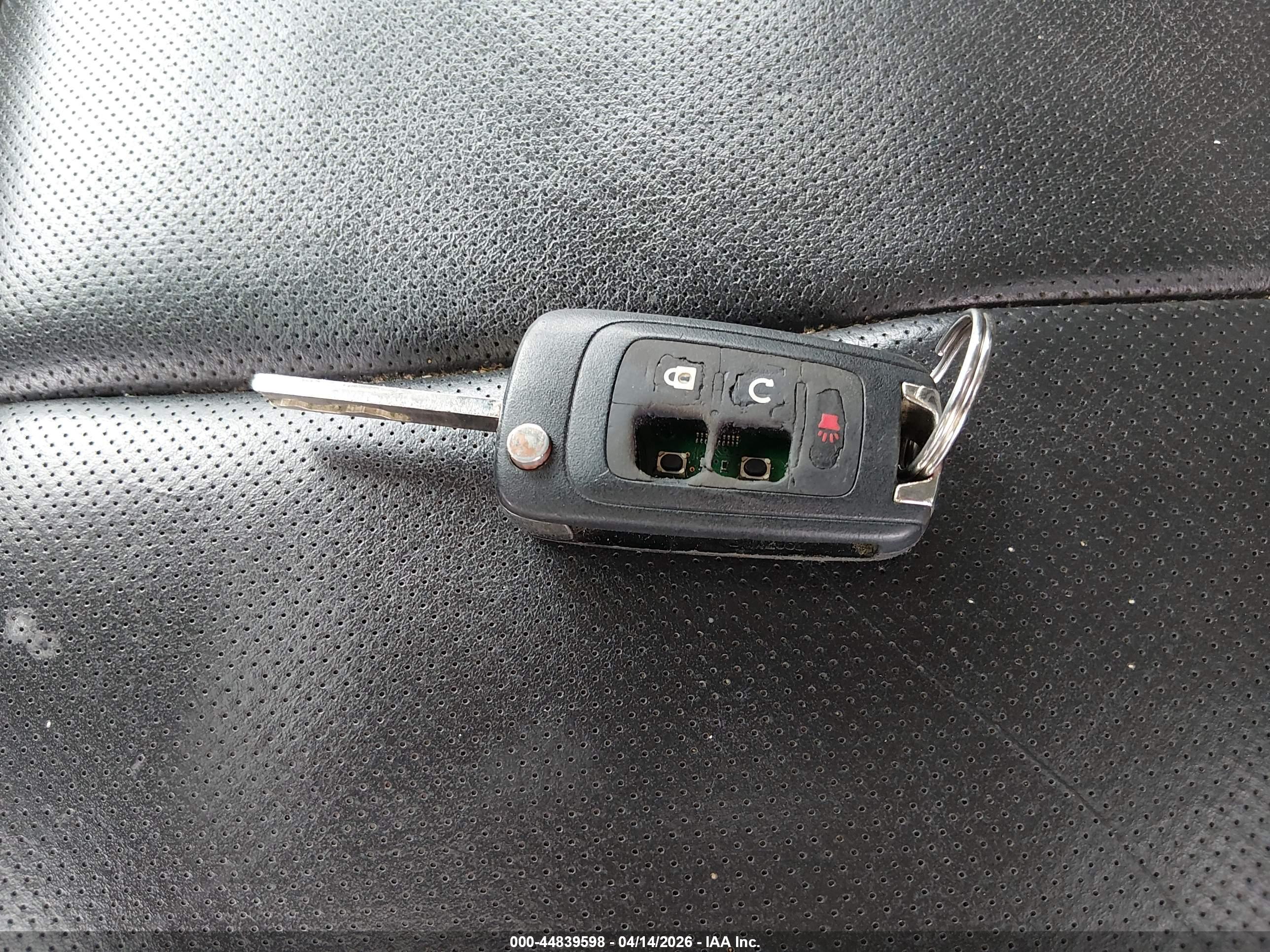 CHEVROLET EQUINOX image 11