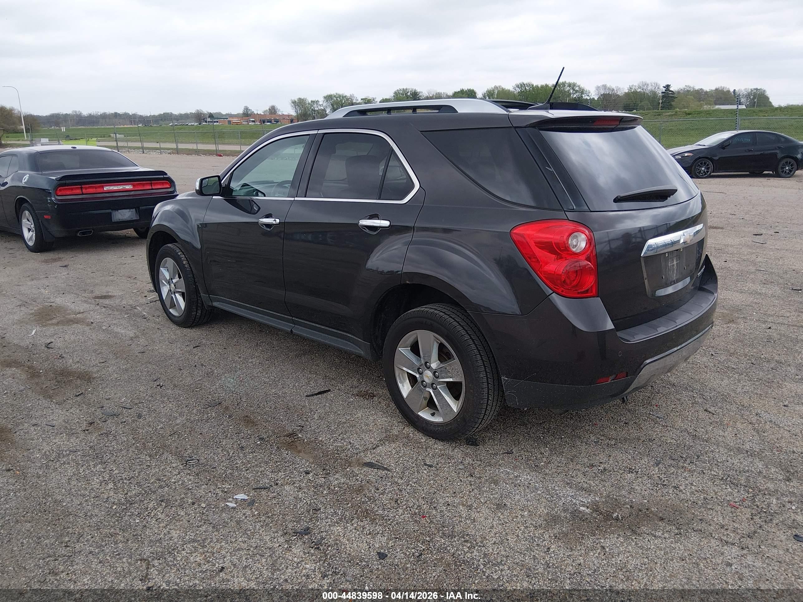 CHEVROLET EQUINOX image 3