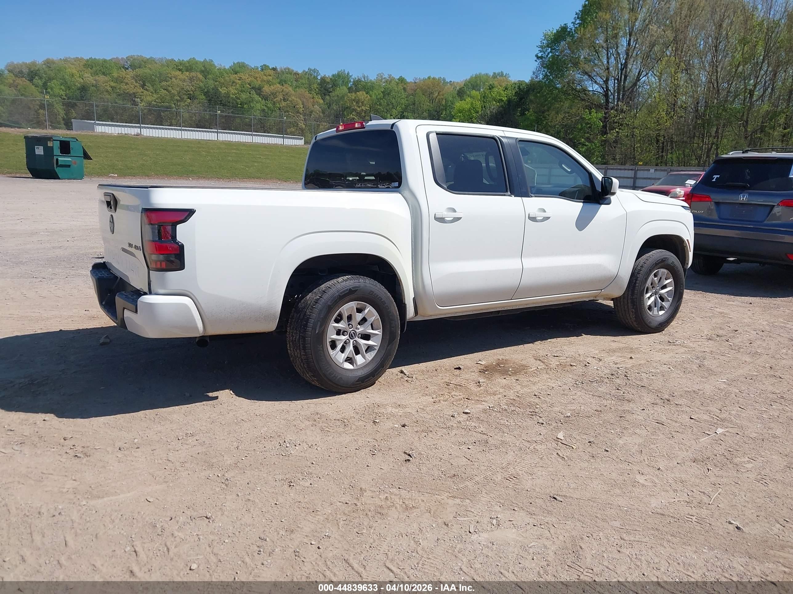 NISSAN FRONTIER image 4