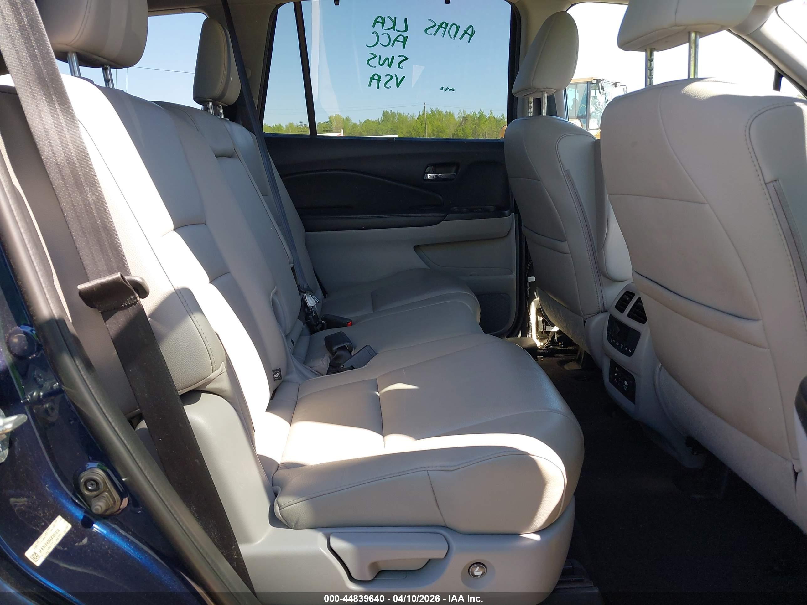 HONDA PILOT image 8