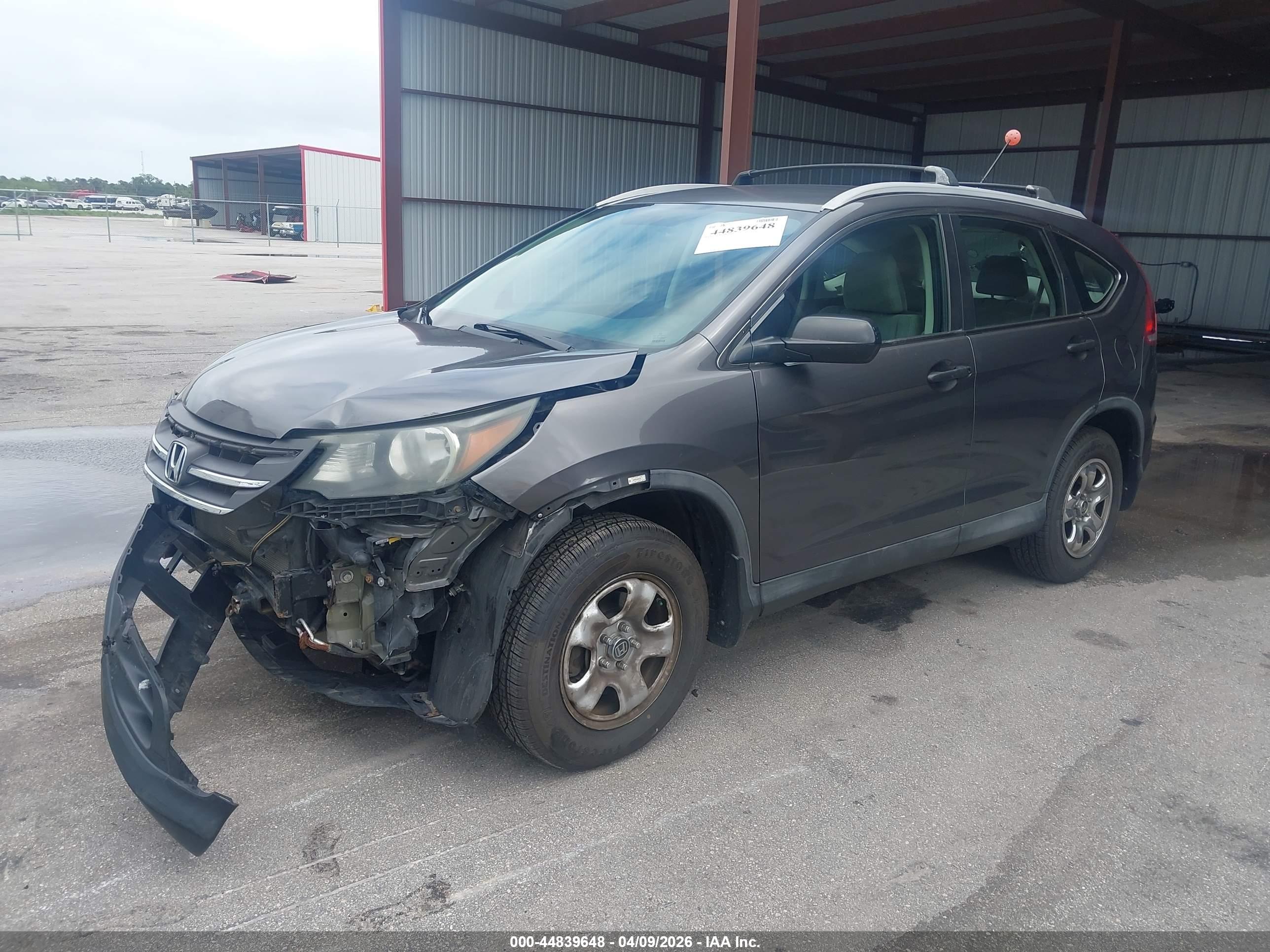 HONDA CR-V image 2
