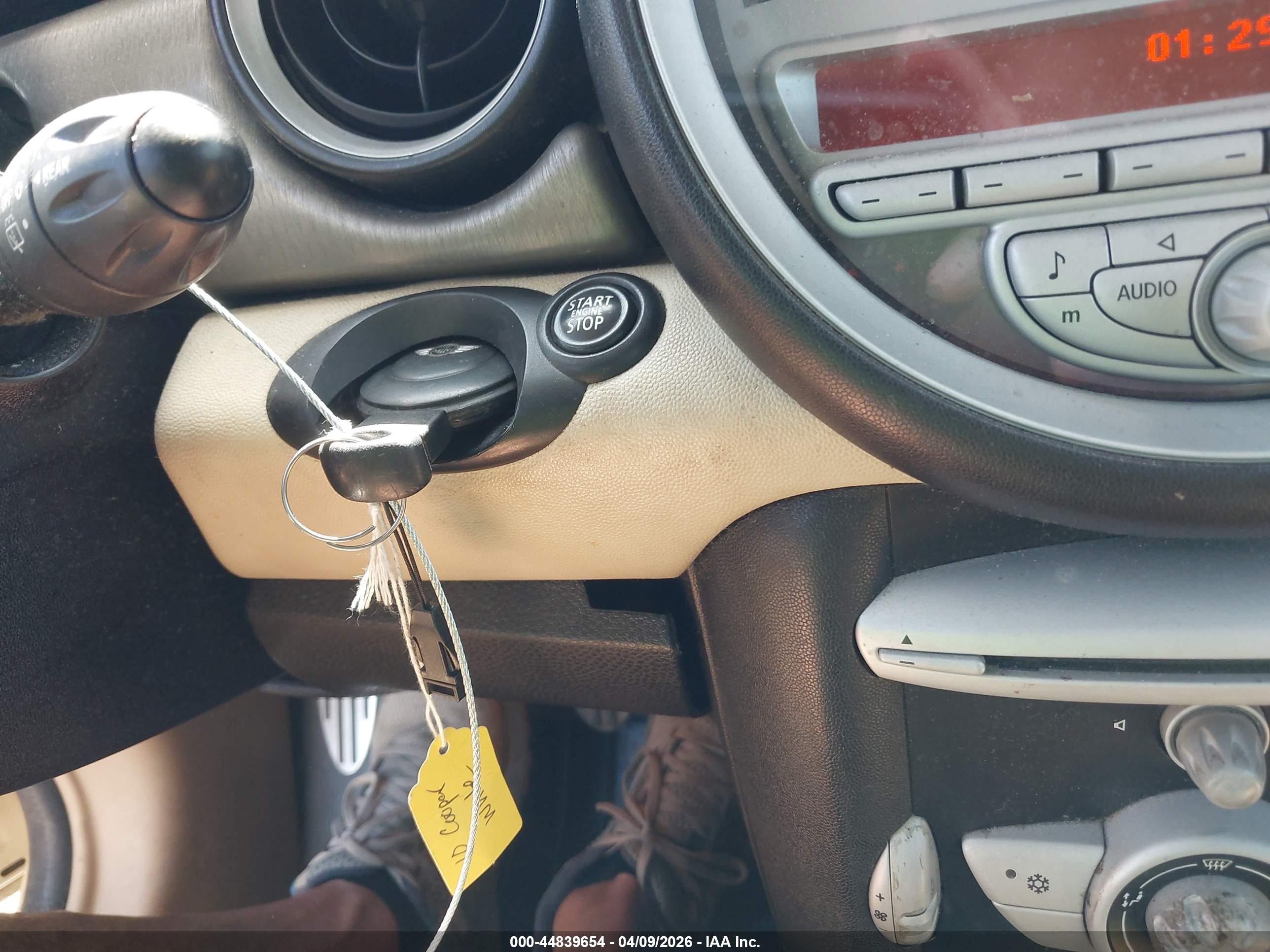MINI COOPER image 11