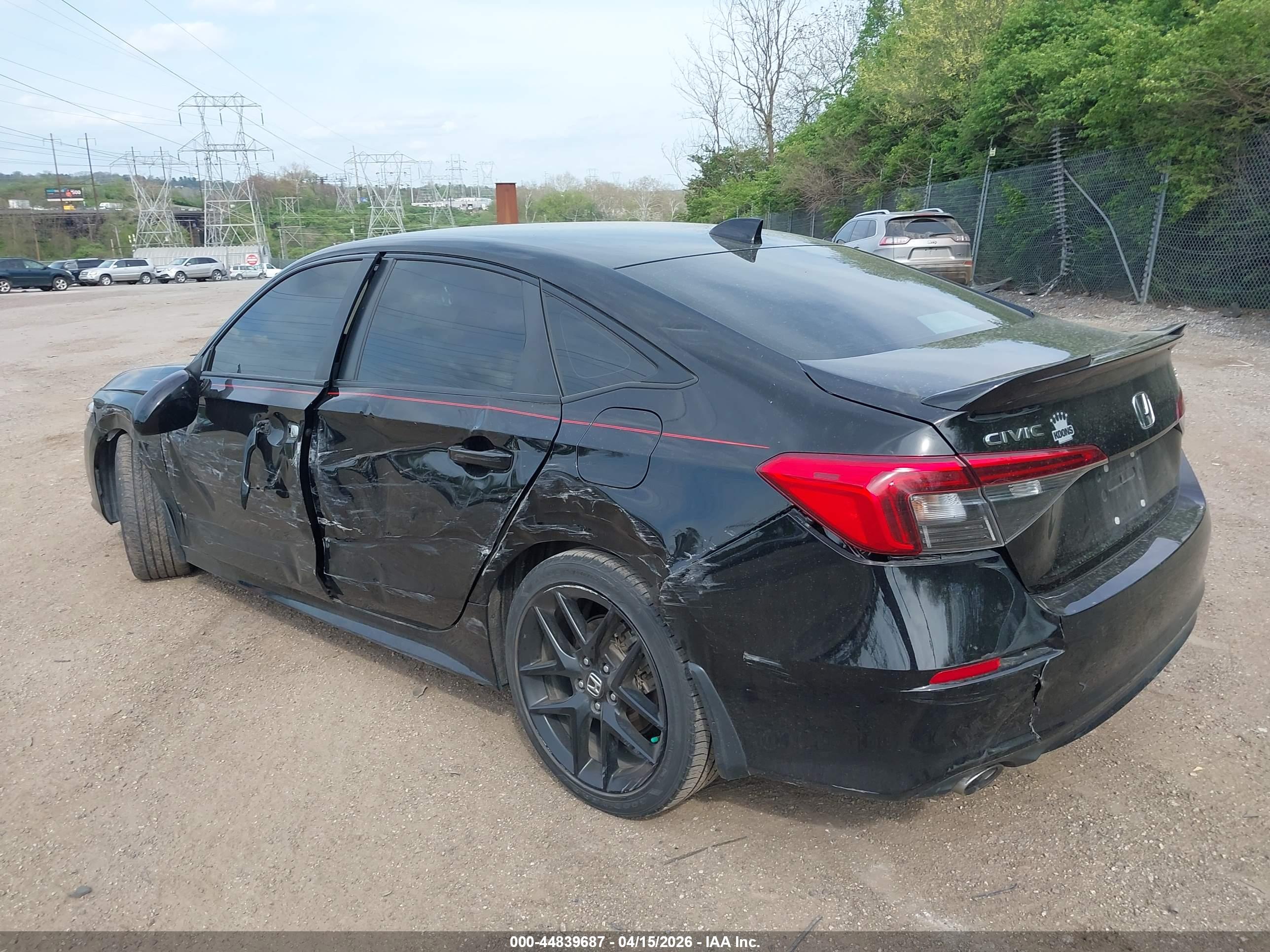 HONDA CIVIC image 3