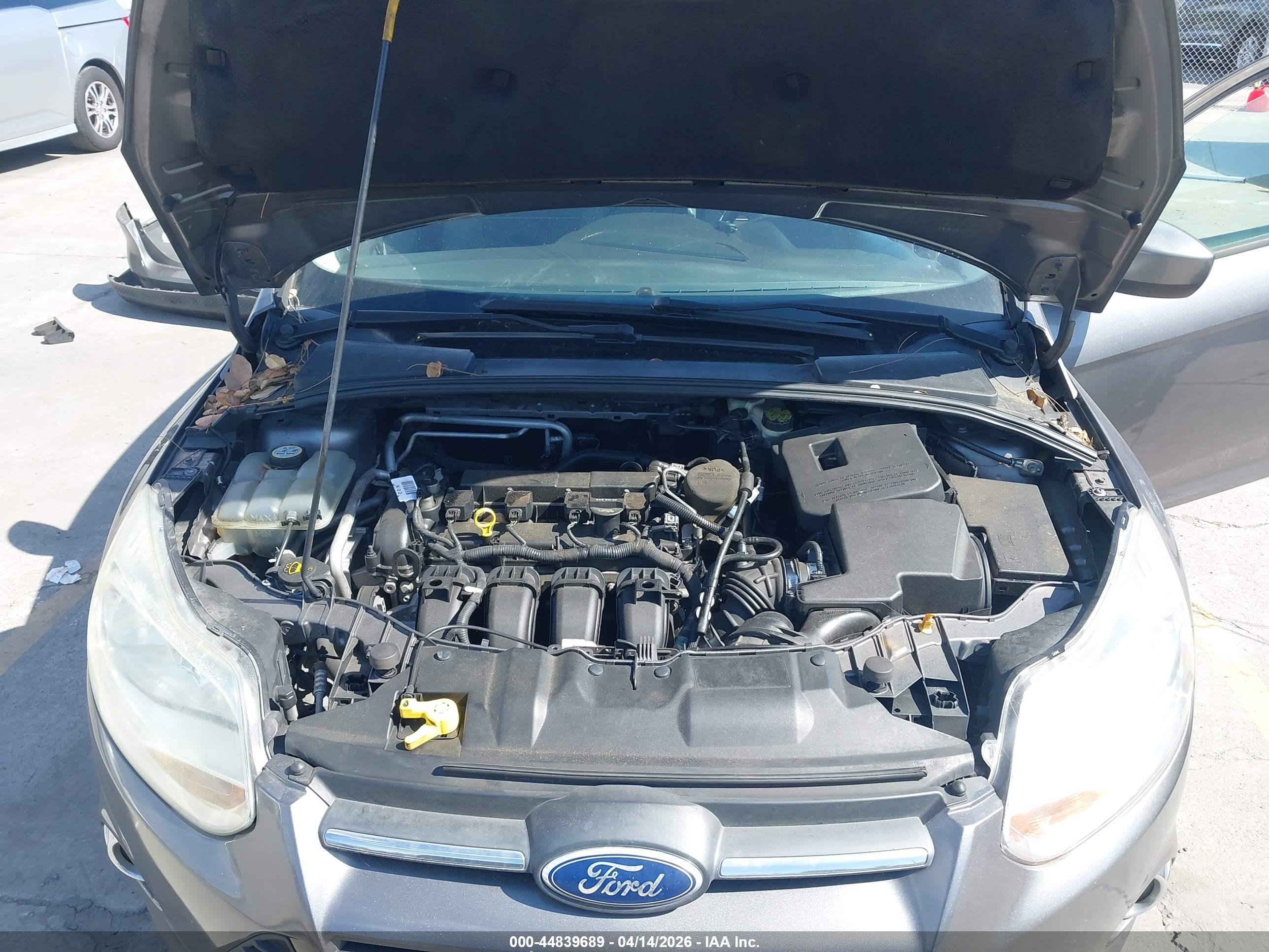FORD FOCUS image 10