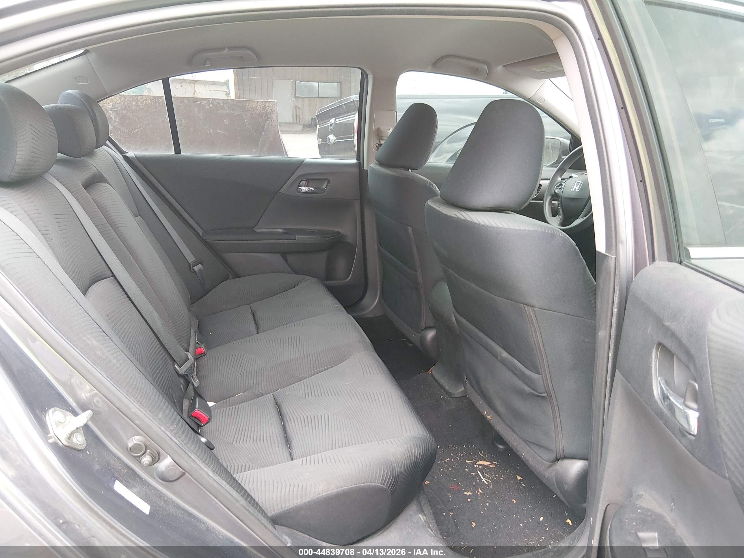 HONDA ACCORD image 8