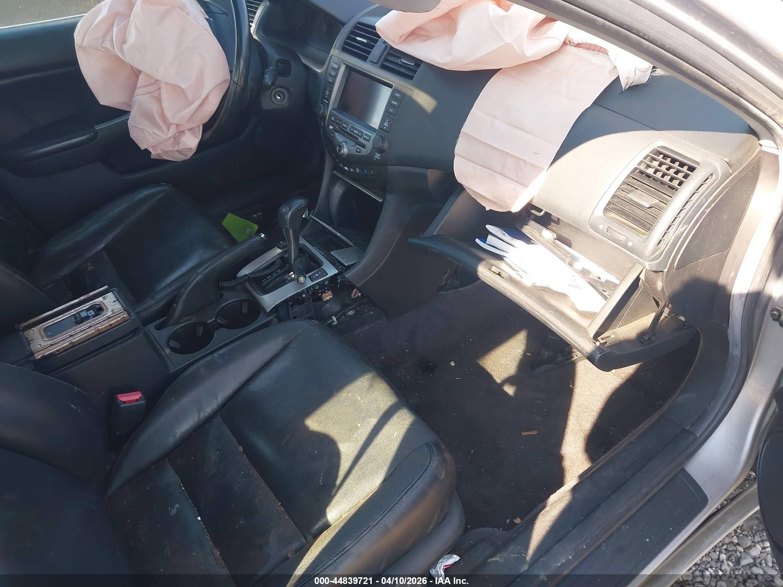 HONDA ACCORD image 5