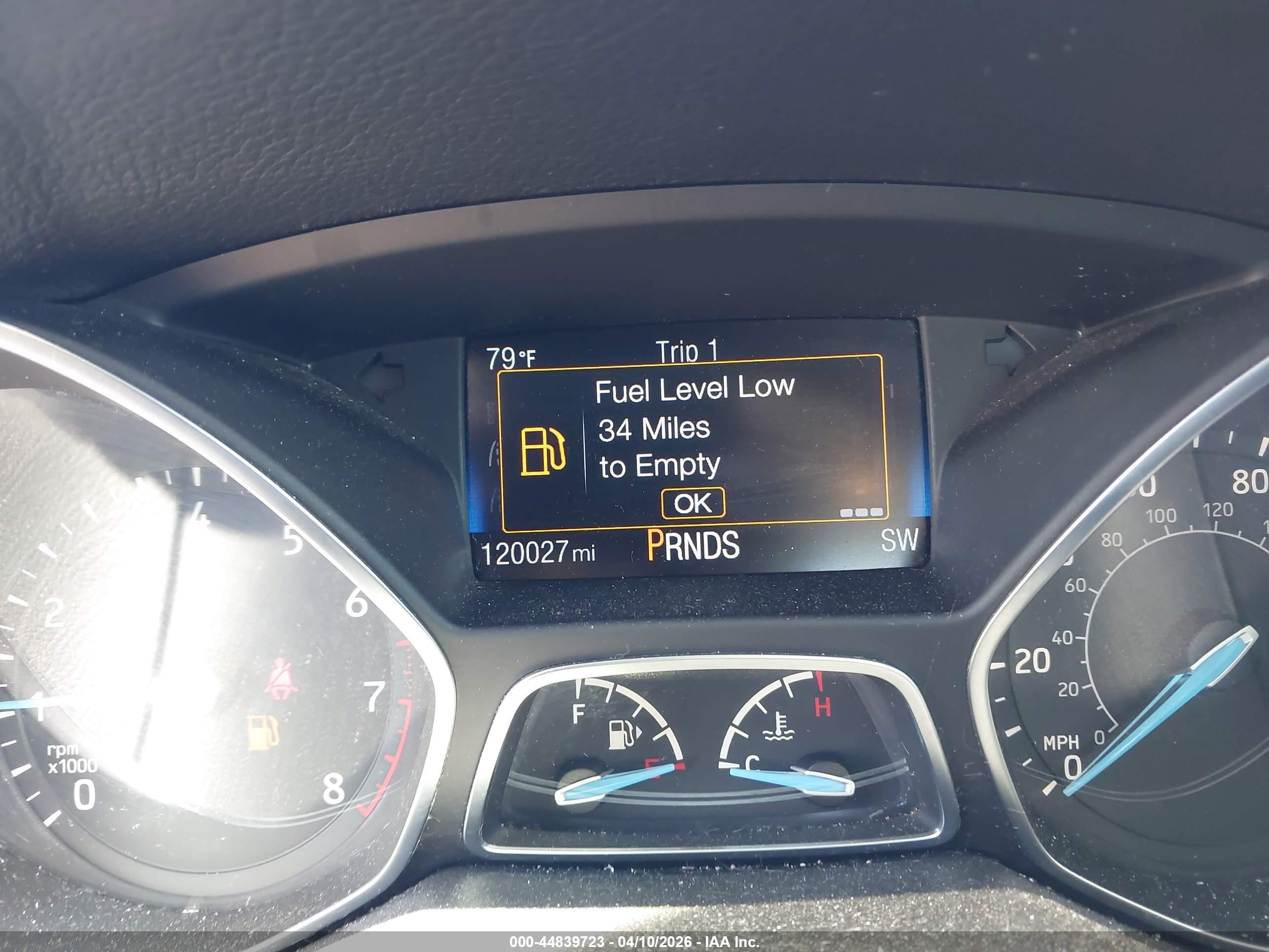 FORD FOCUS image 7