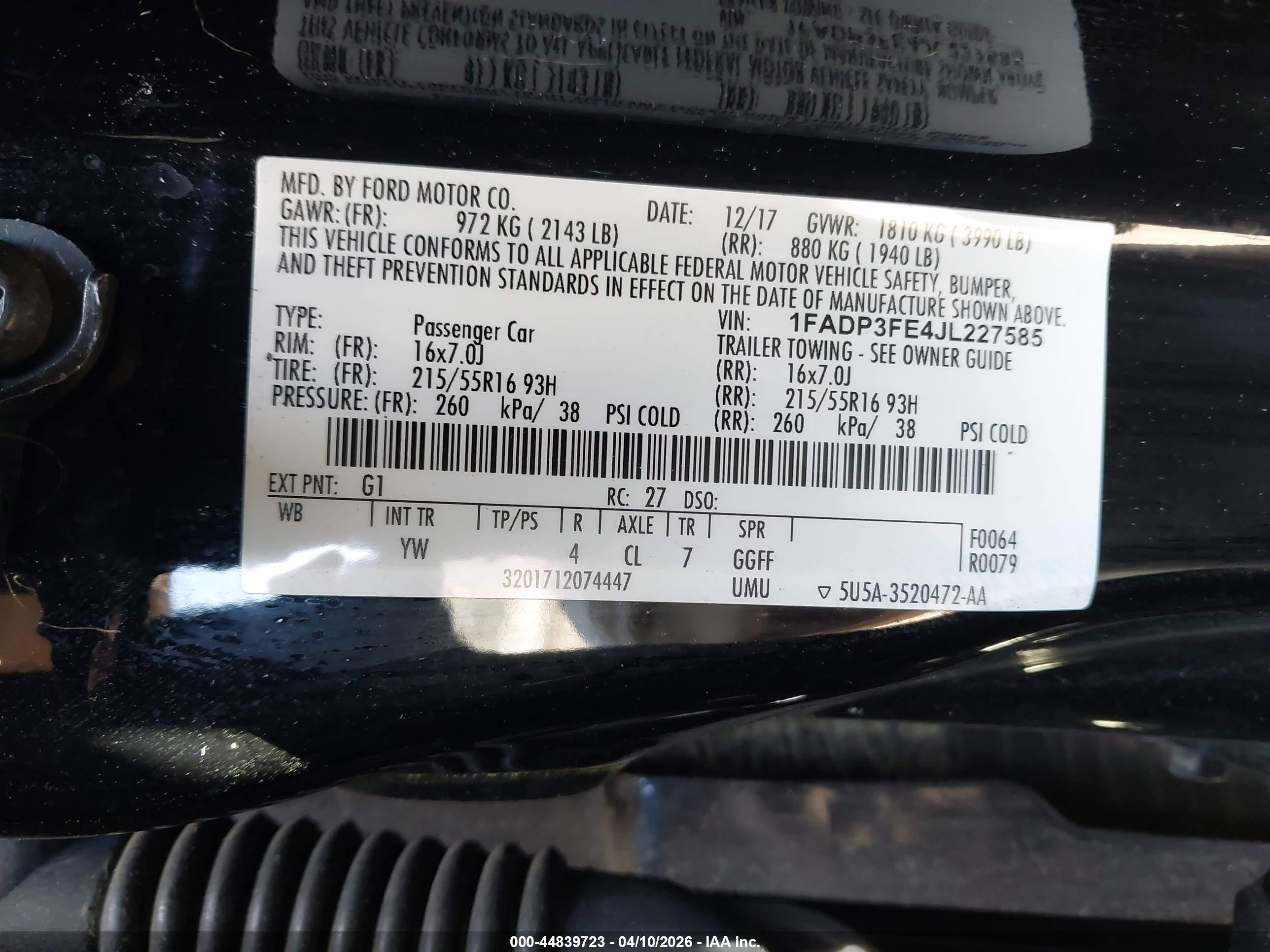 FORD FOCUS image 9