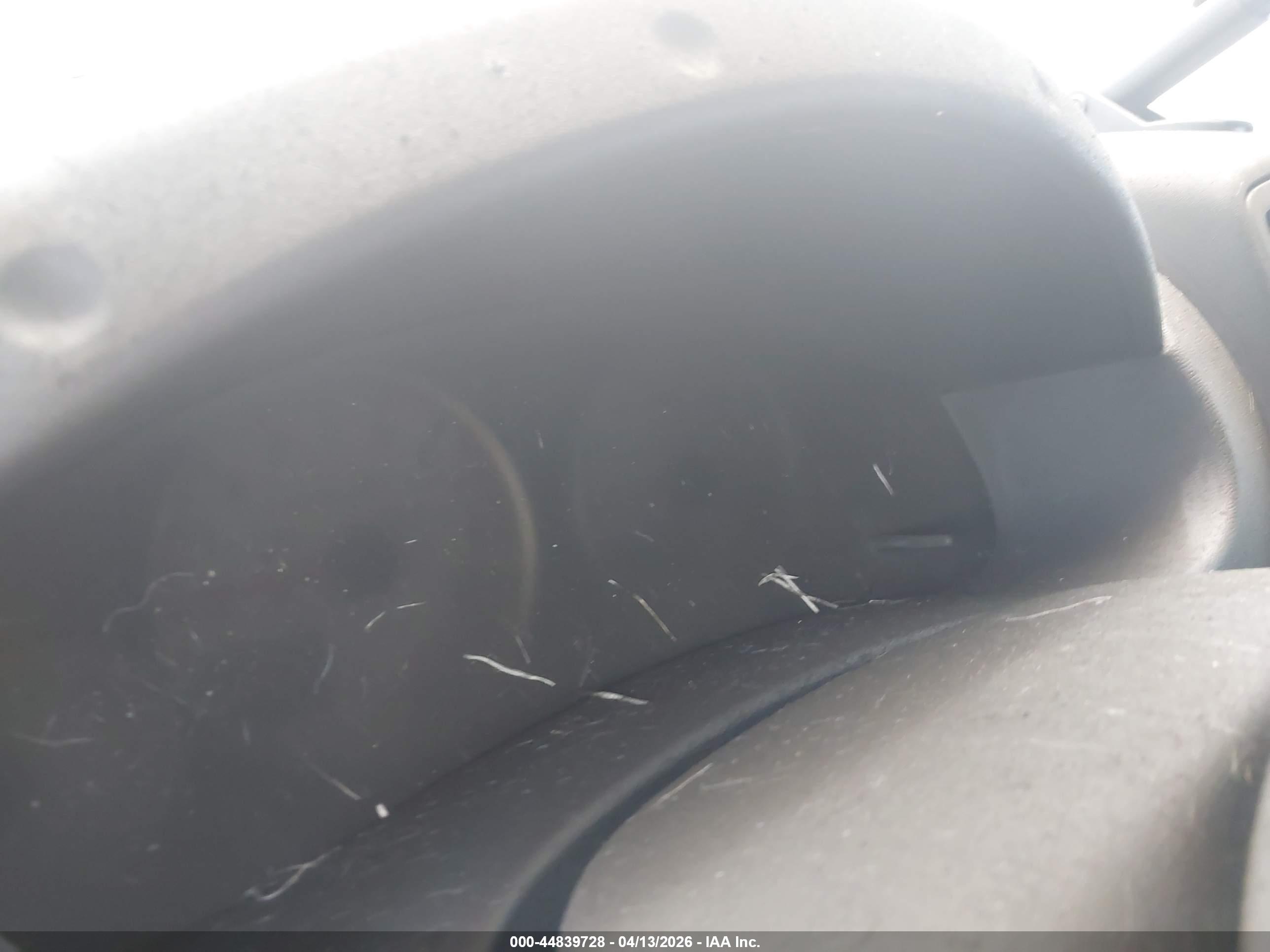NISSAN FRONTIER image 7