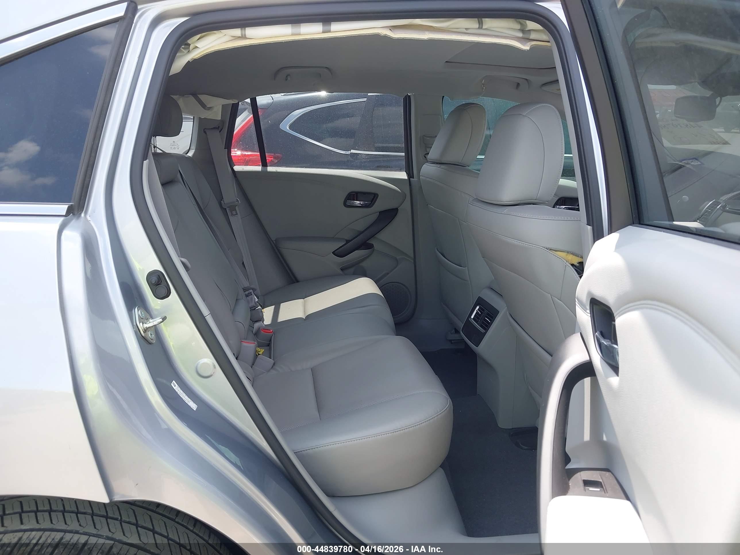 ACURA RDX image 8