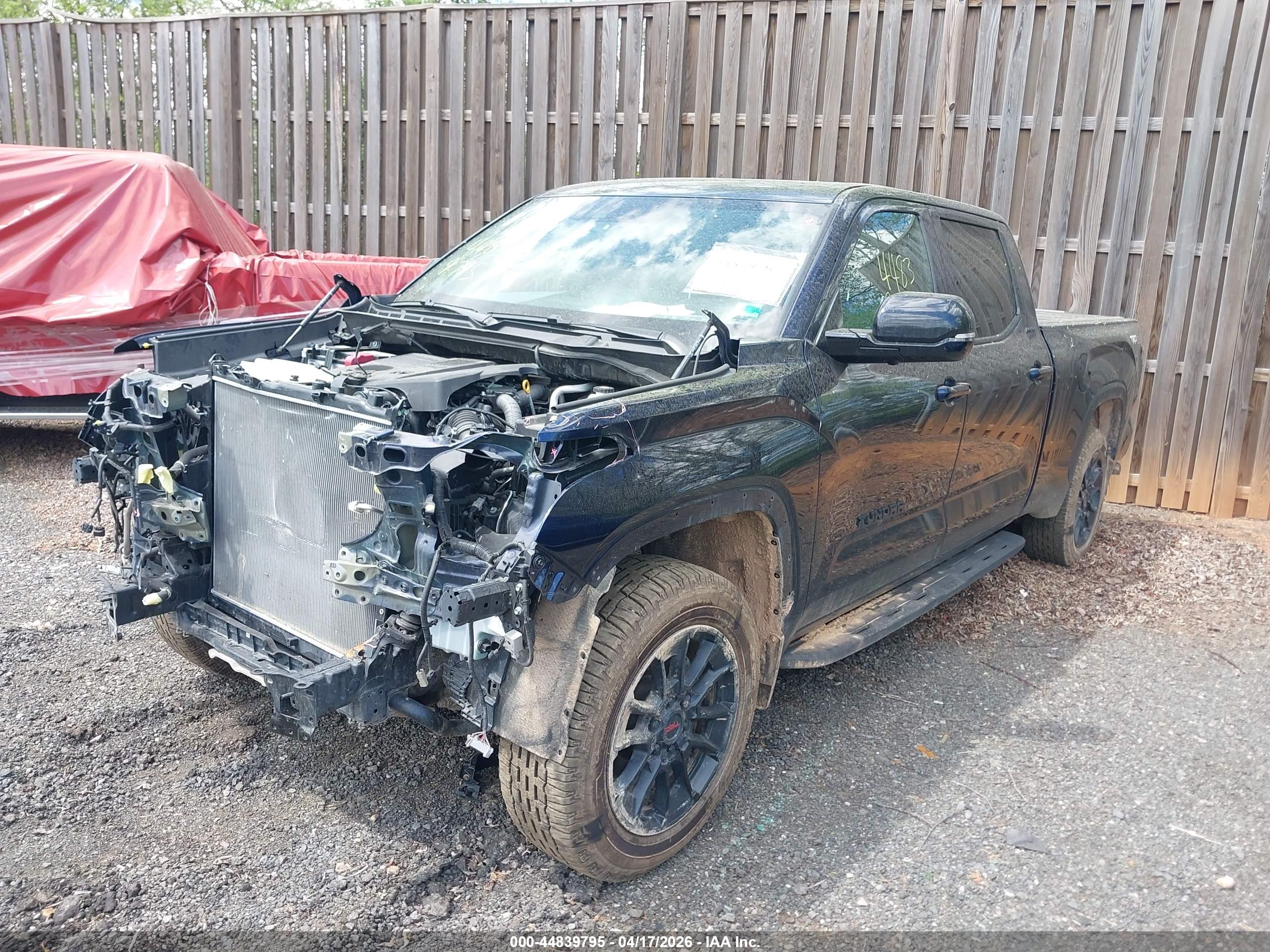 TOYOTA TUNDRA image 2