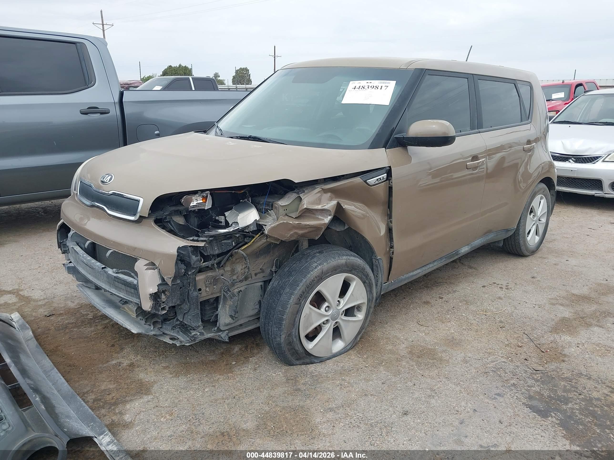 KIA SOUL image 2