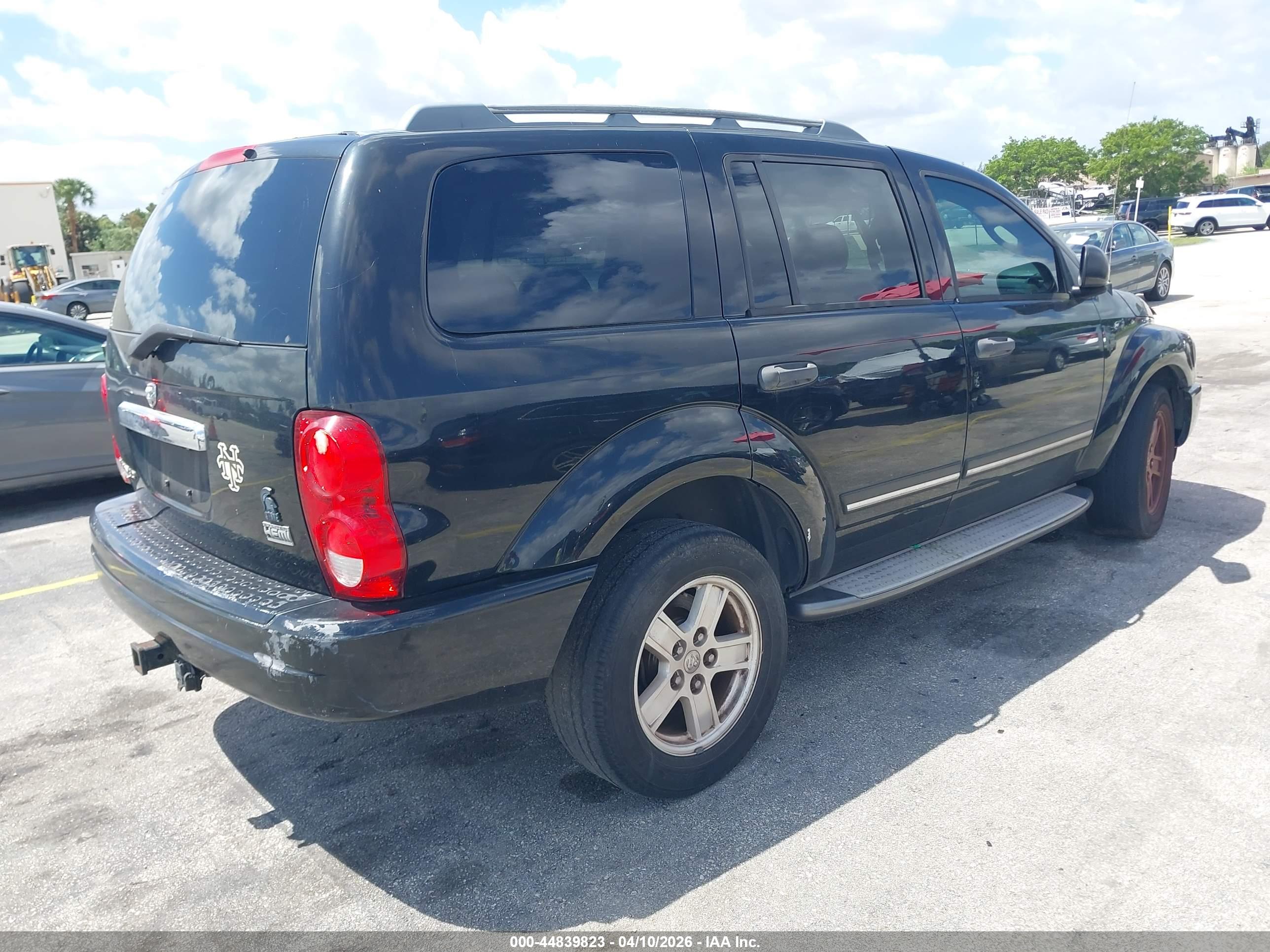 DODGE DURANGO image 4