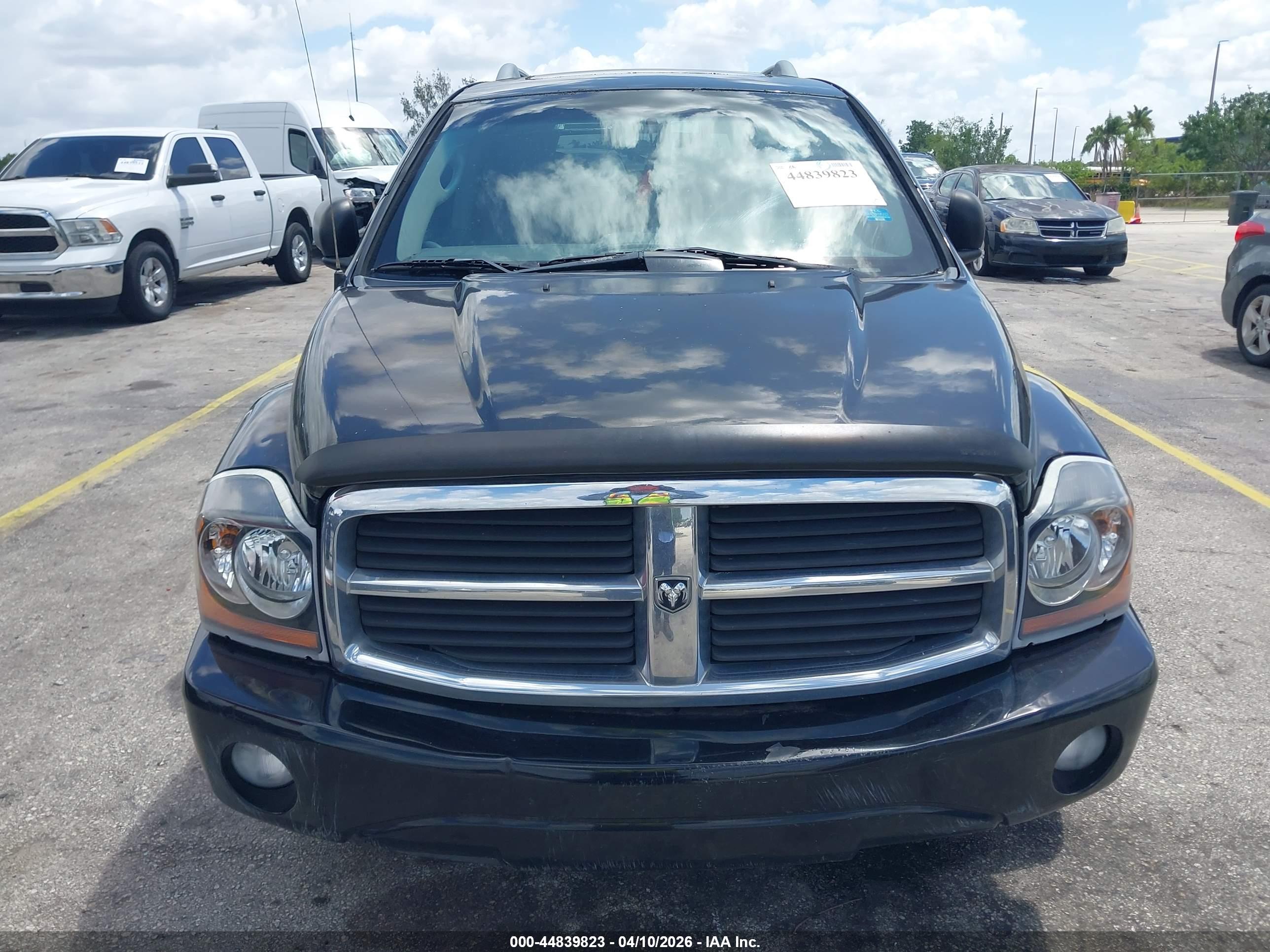 DODGE DURANGO image 6