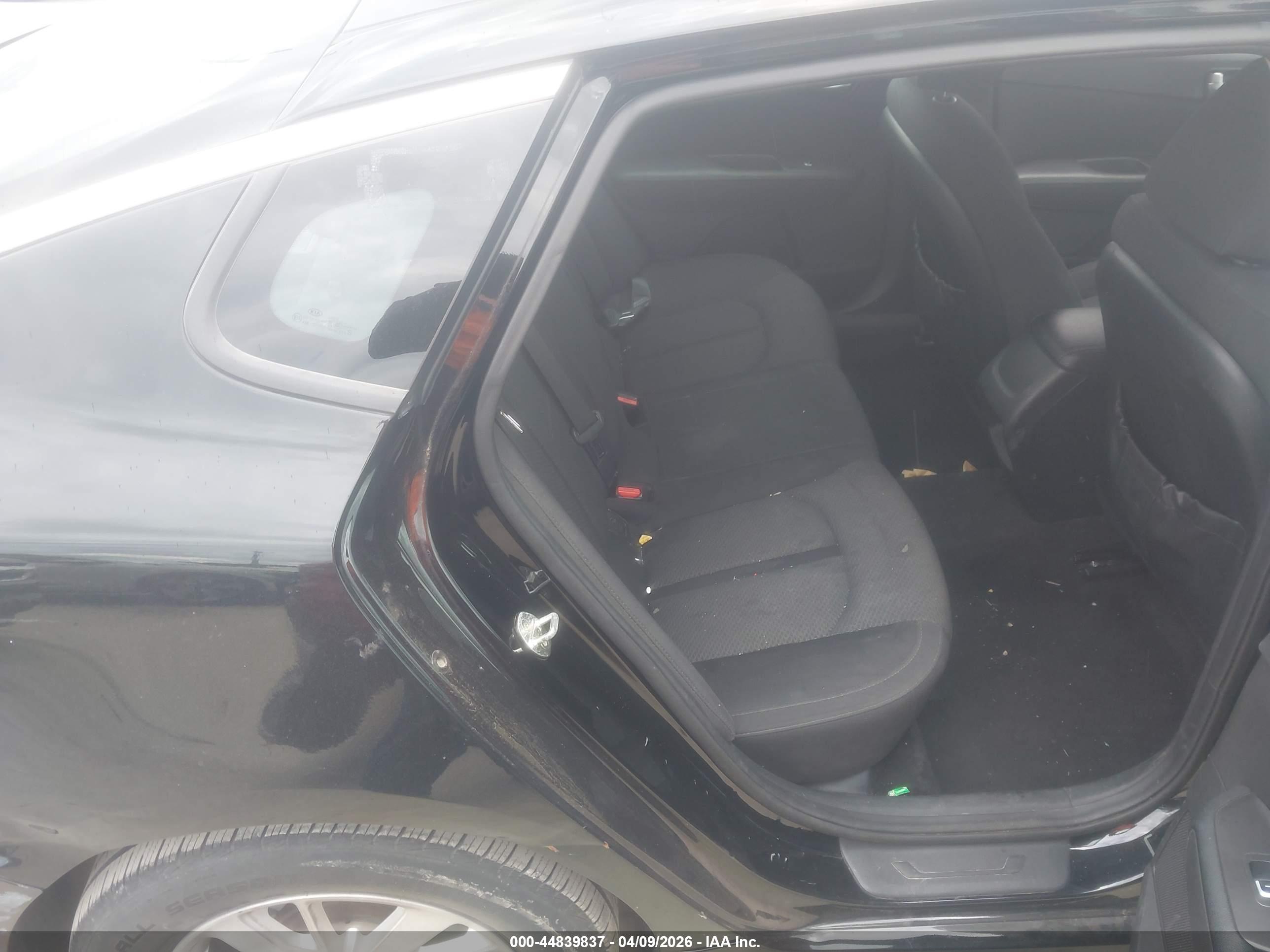 KIA OPTIMA image 8