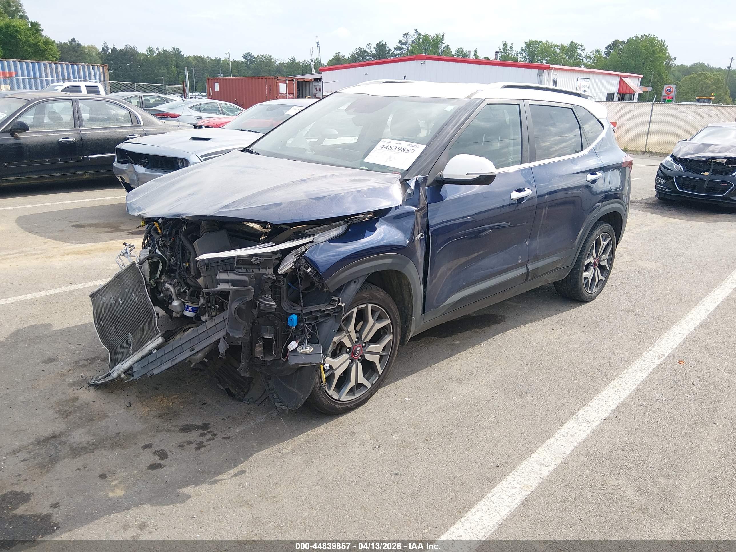 KIA SELTOS image 2