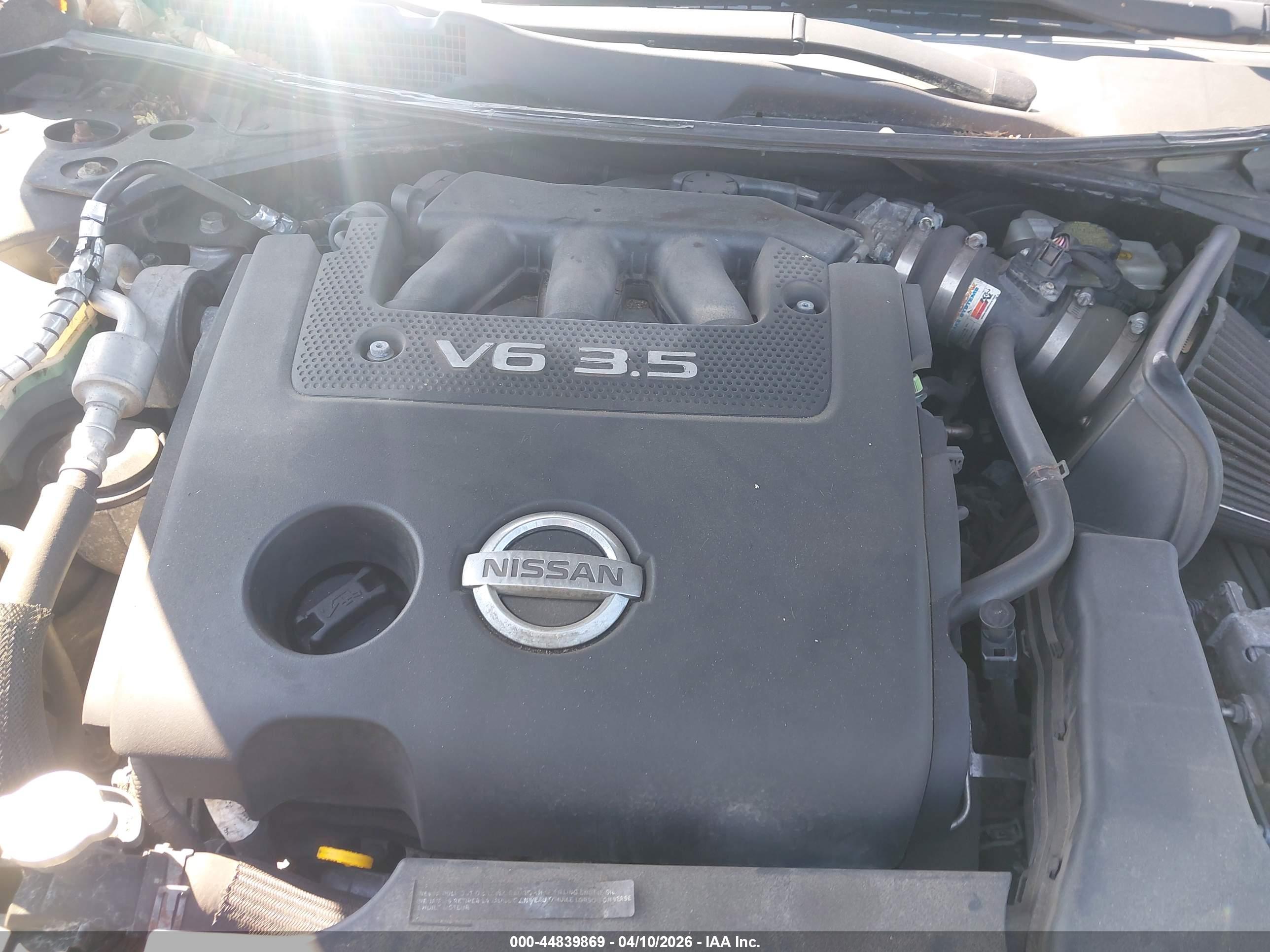 NISSAN ALTIMA image 10