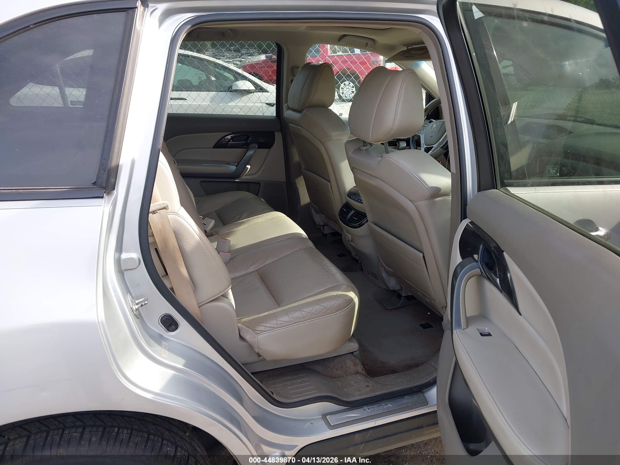 ACURA MDX image 8