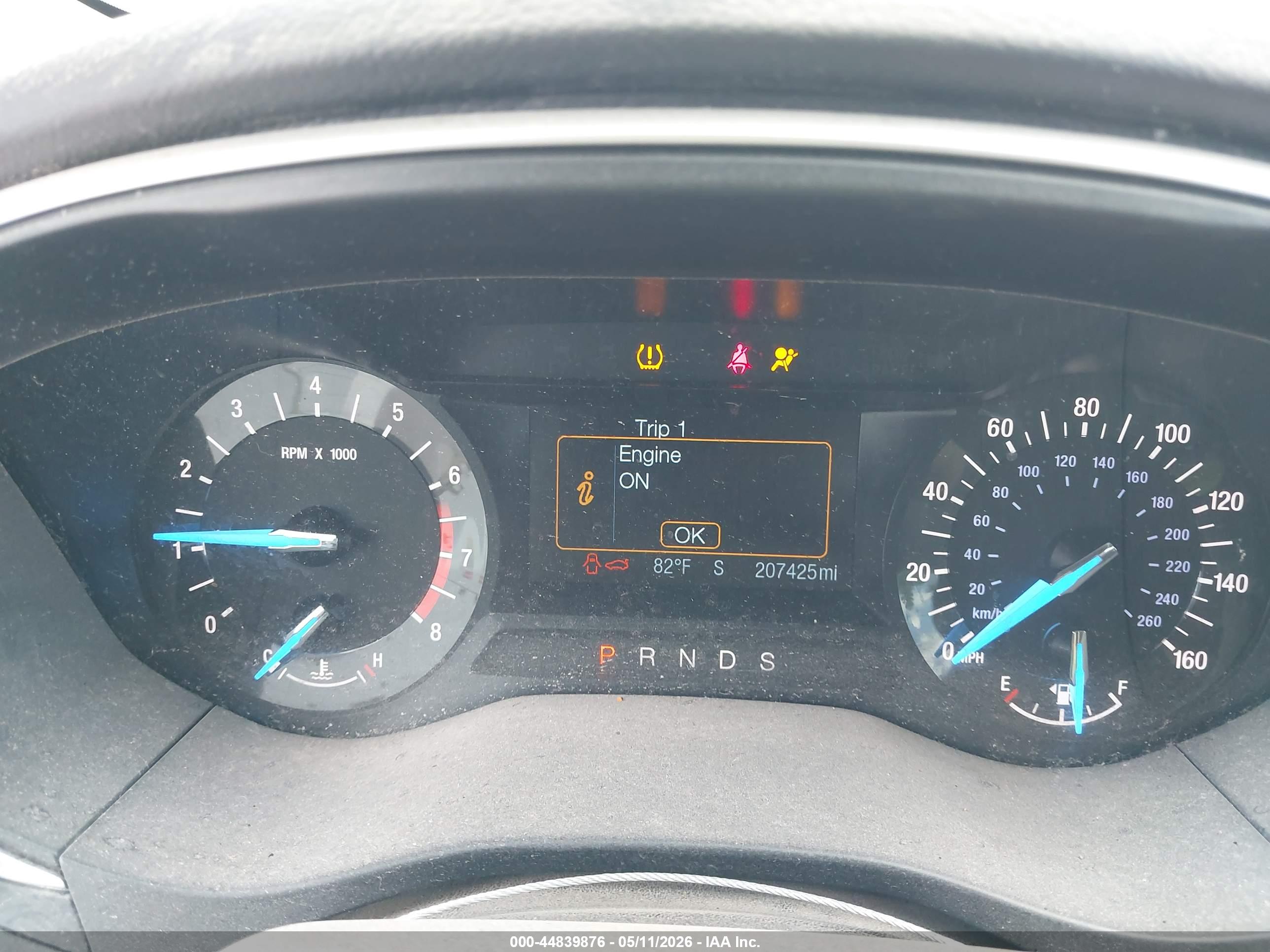 FORD FUSION image 7