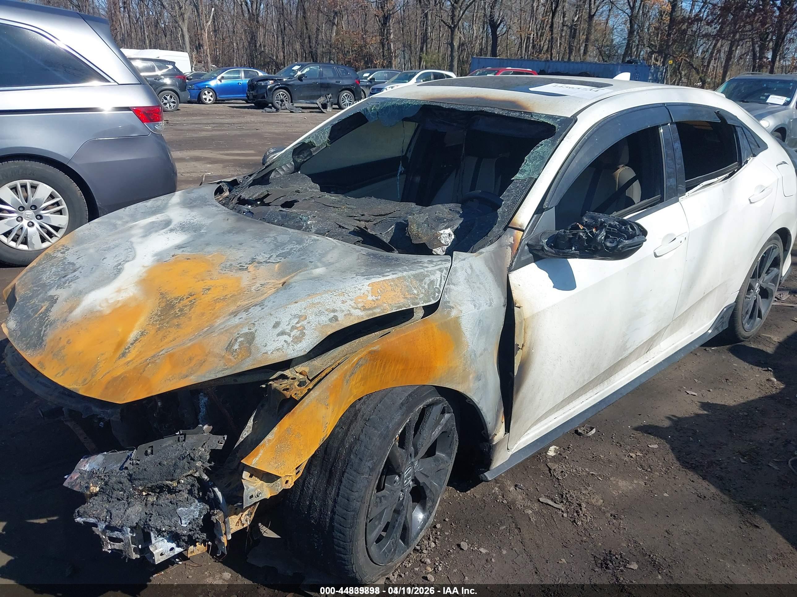 HONDA CIVIC image 2