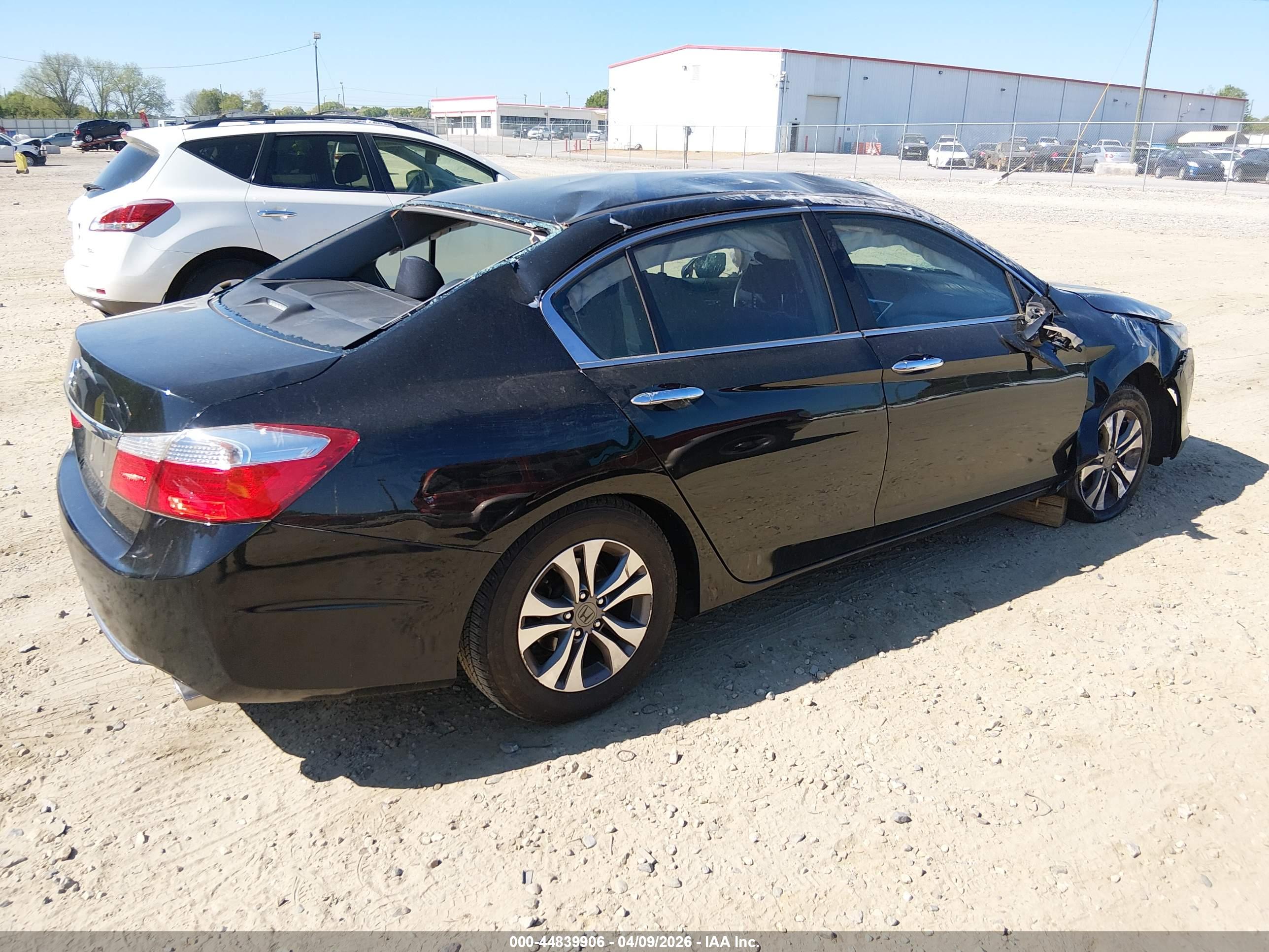 HONDA ACCORD image 4