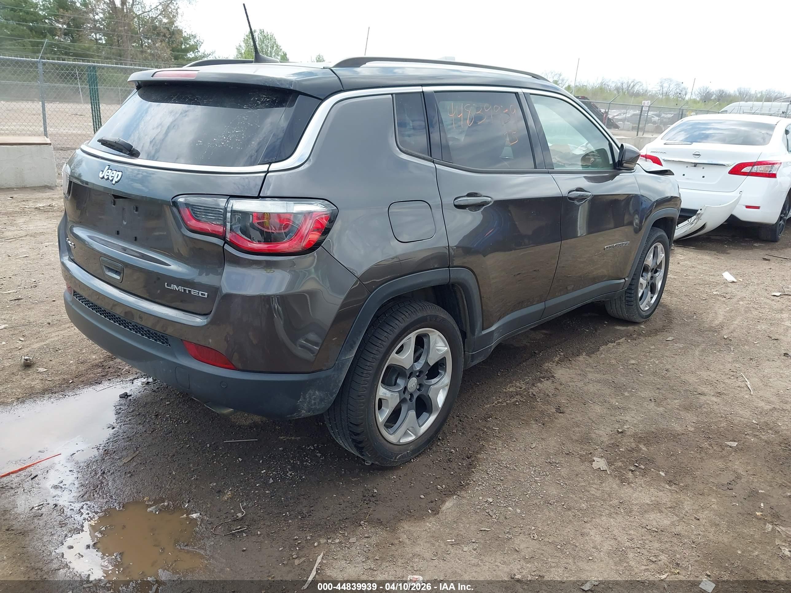 JEEP COMPASS image 4