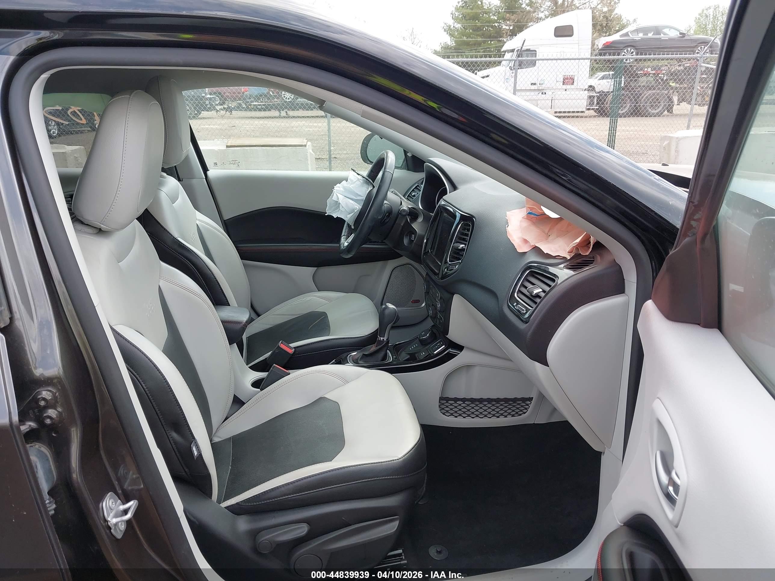 JEEP COMPASS image 5