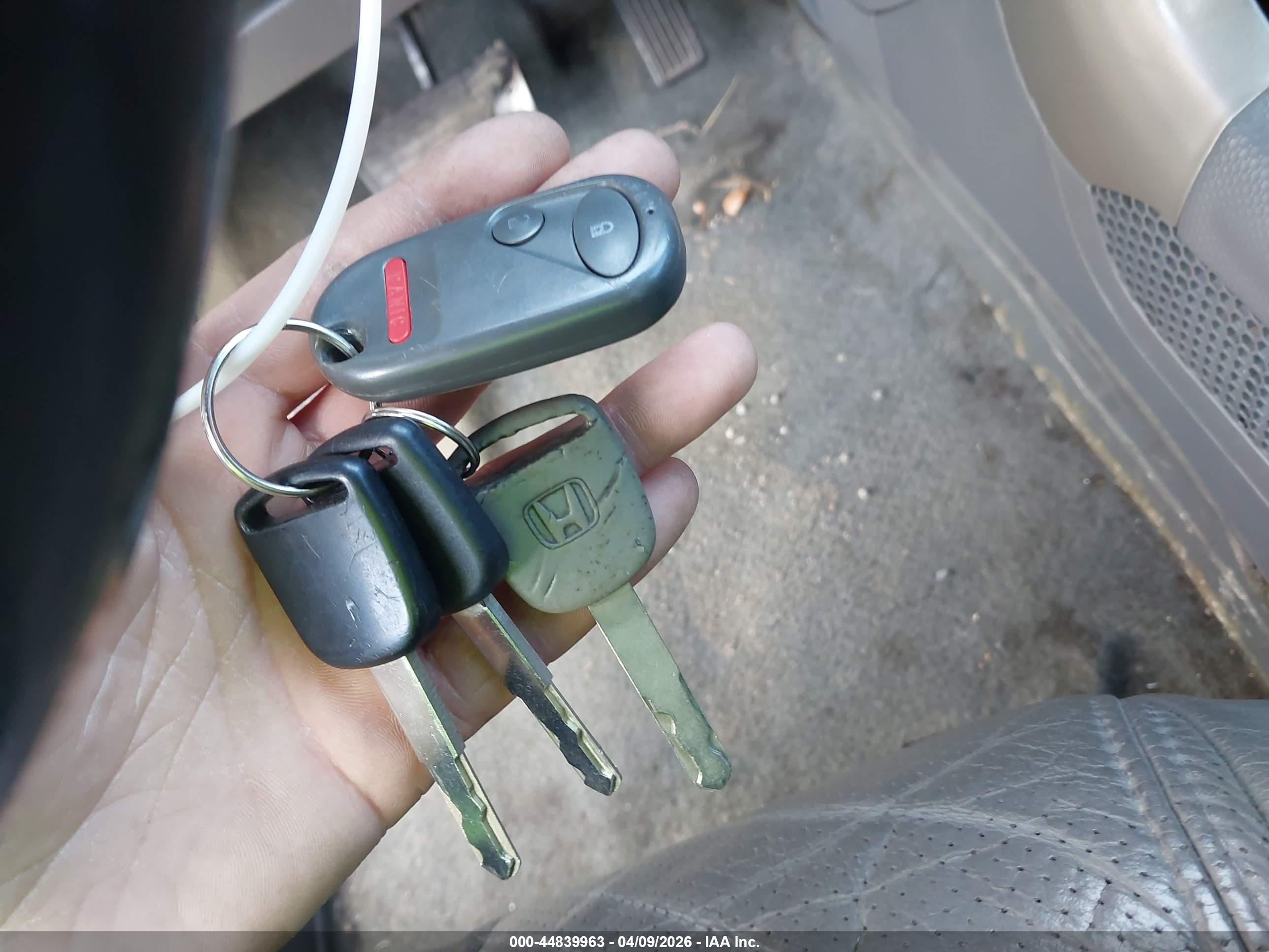 HONDA PILOT image 11