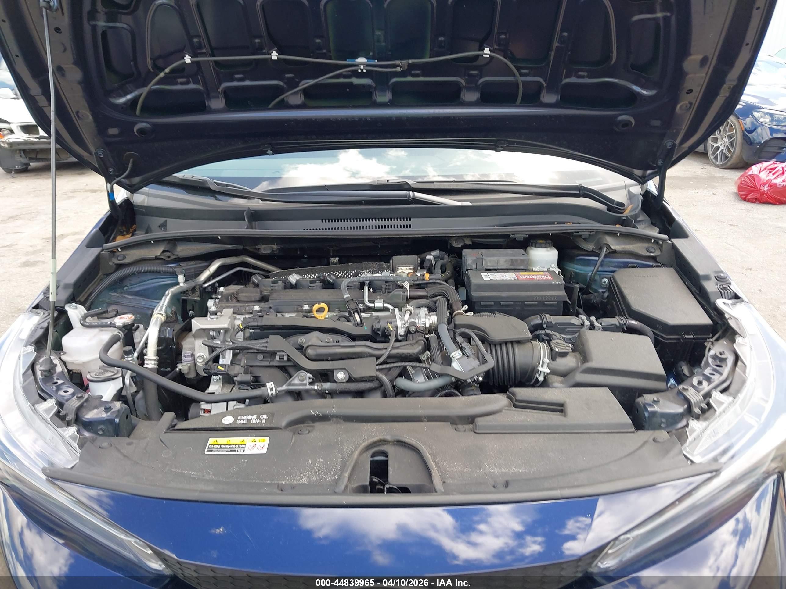 TOYOTA COROLLA image 10