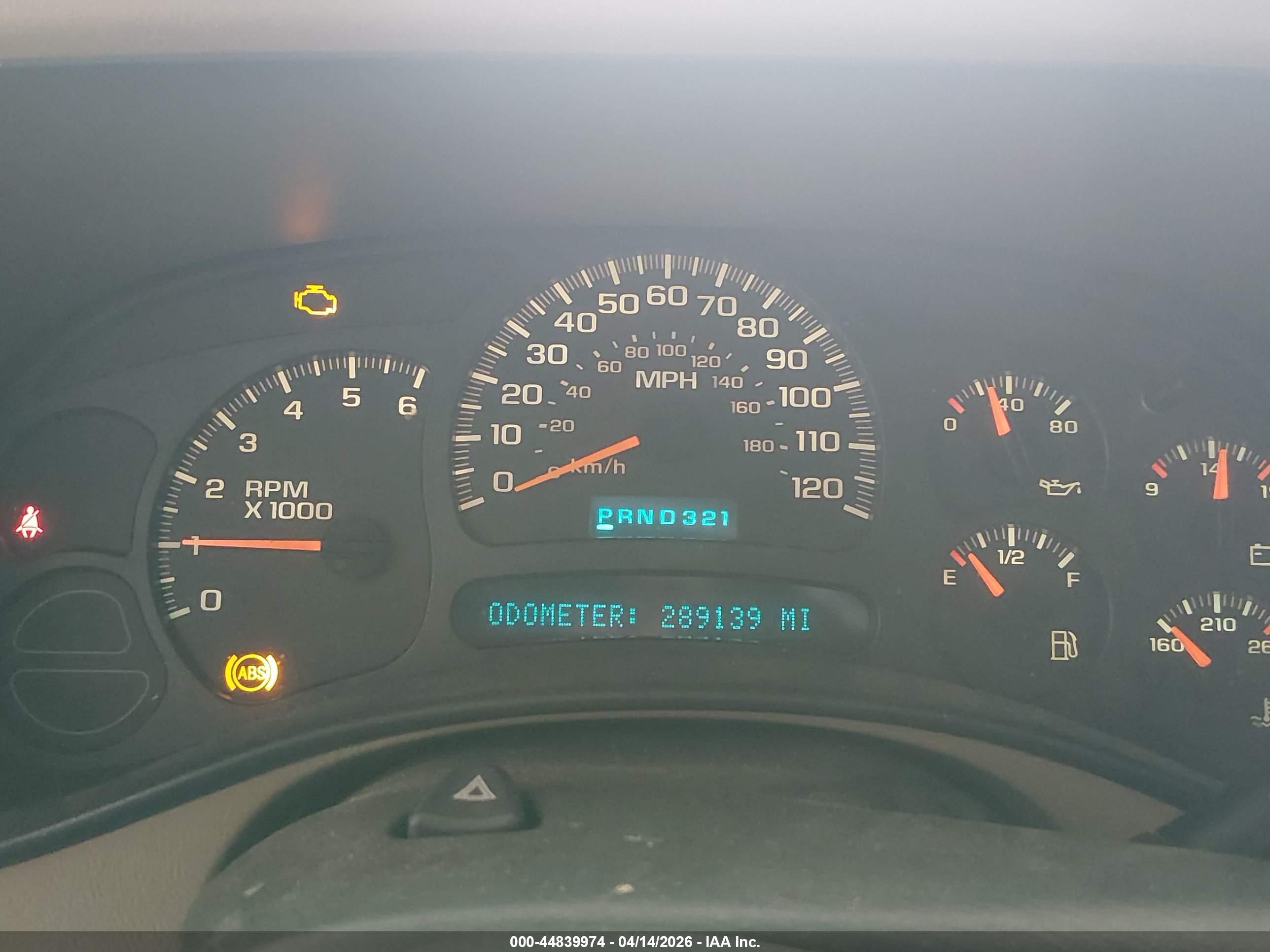 CHEVROLET AVALANCHE image 7