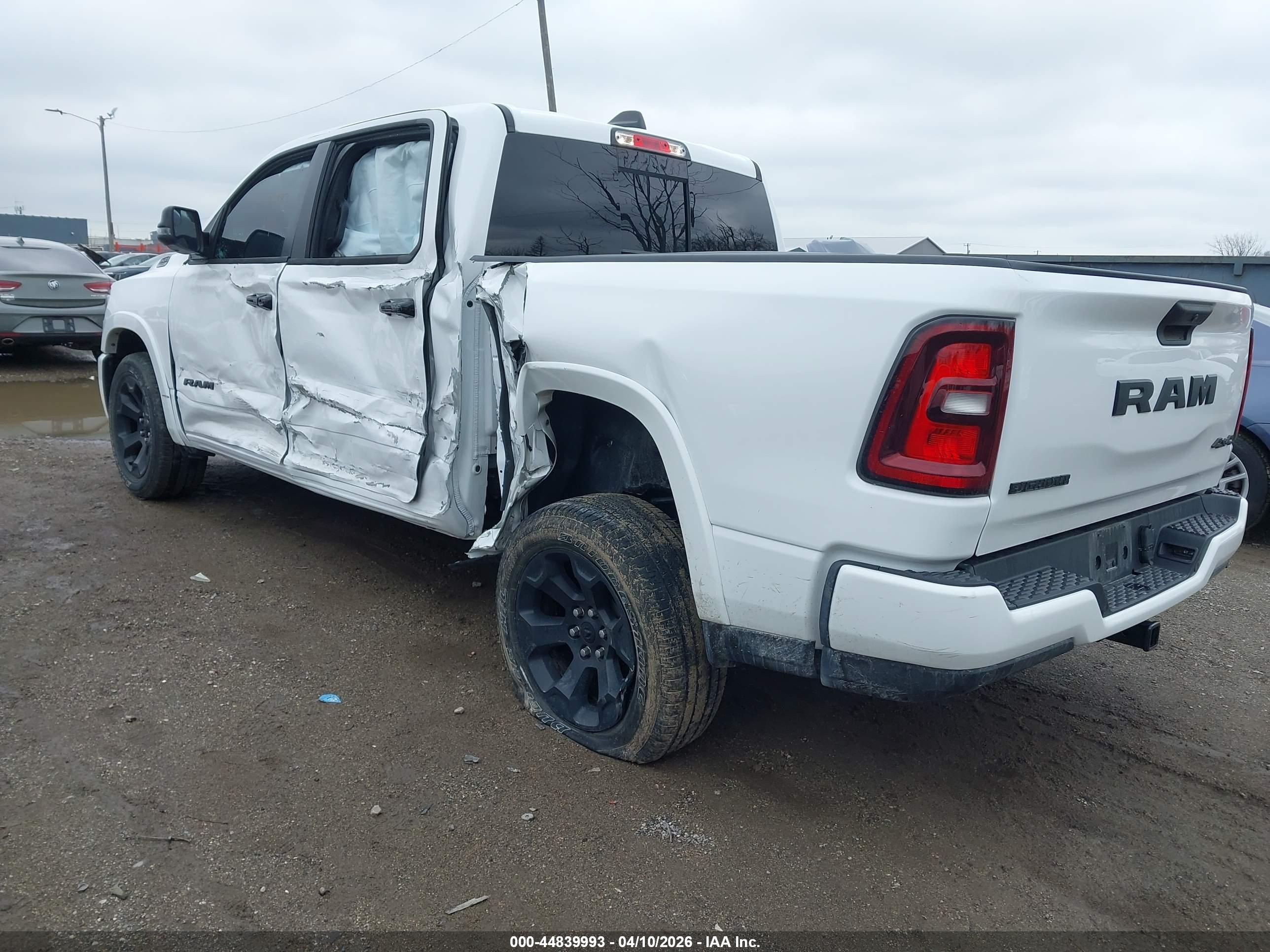 RAM 1500 image 3