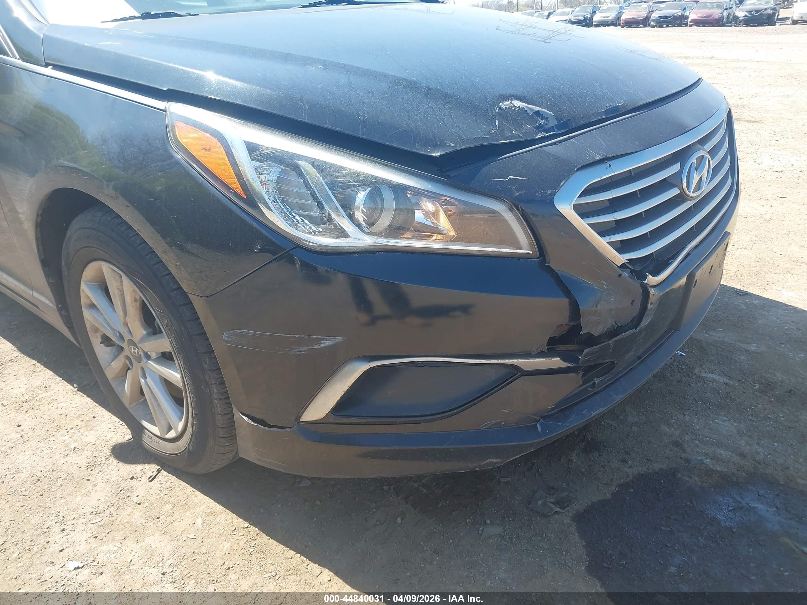 HYUNDAI SONATA image 6