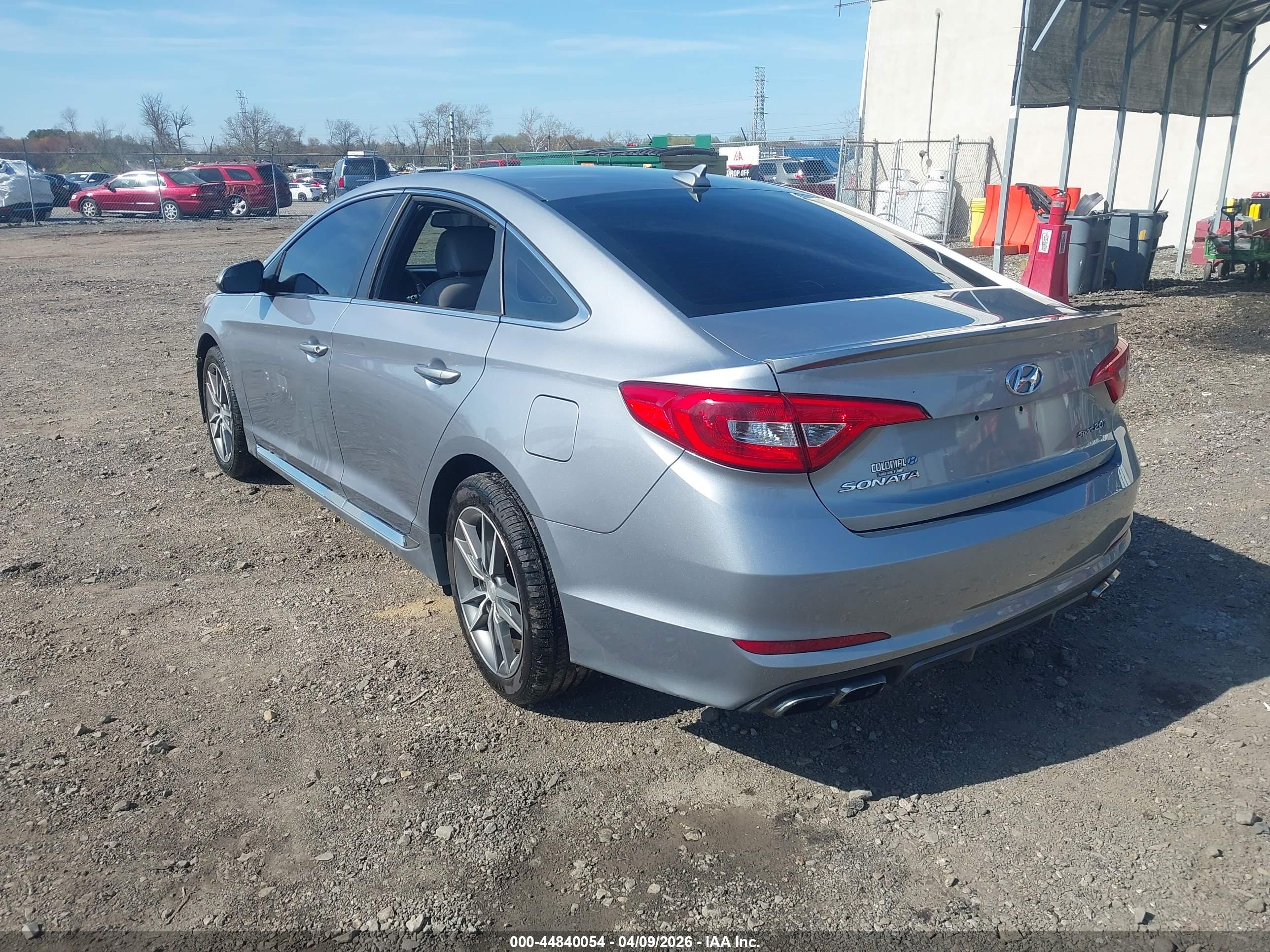 HYUNDAI SONATA image 3