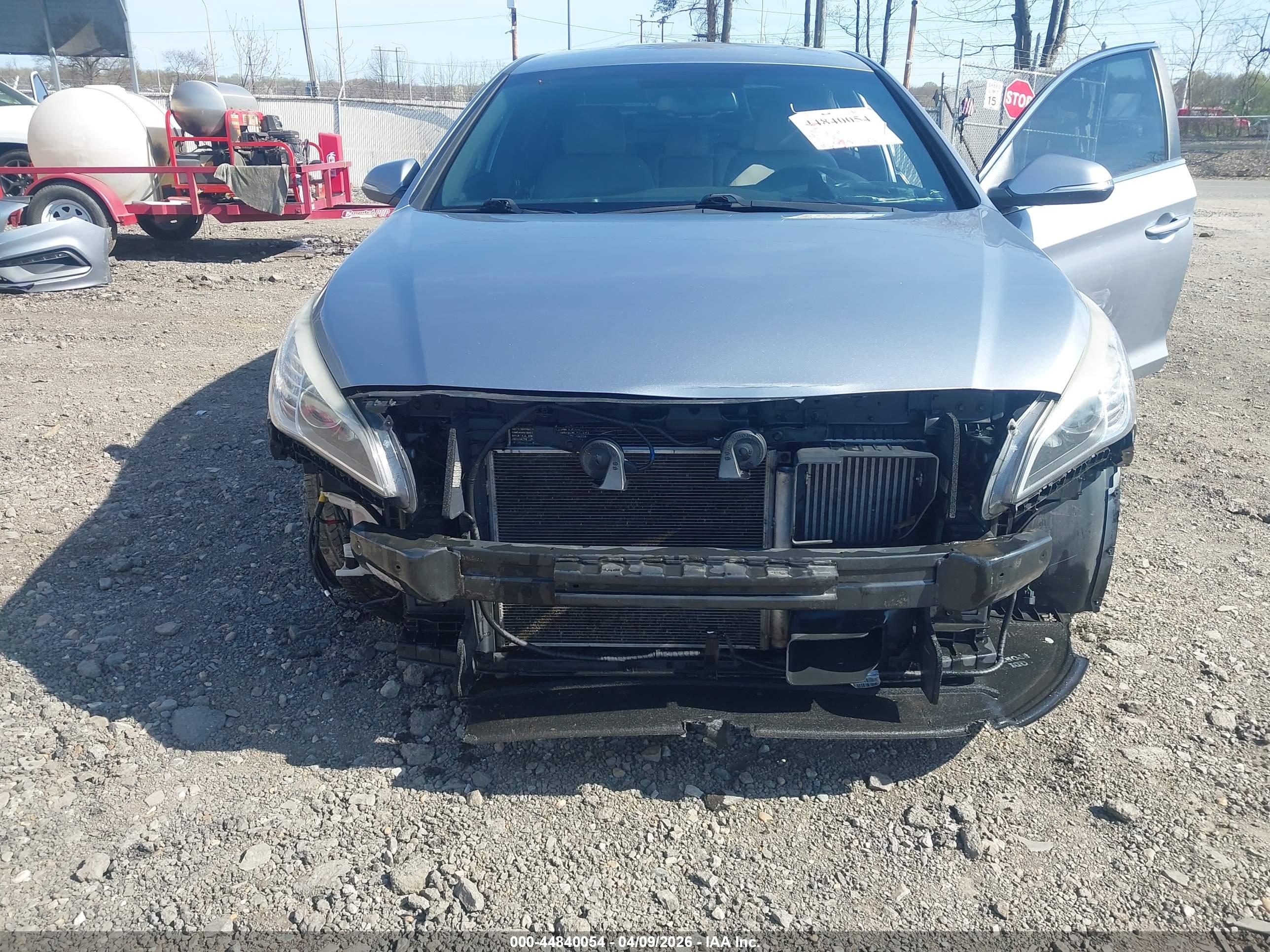 HYUNDAI SONATA image 6