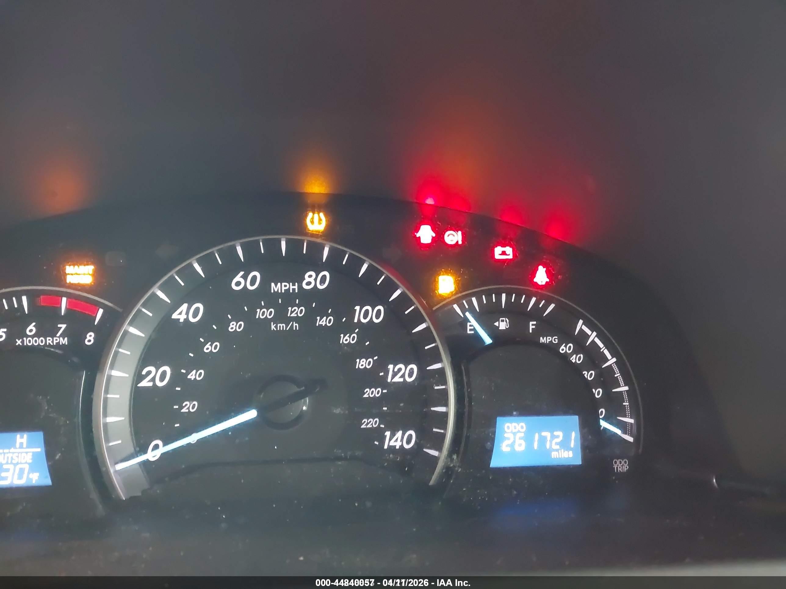 TOYOTA CAMRY image 7