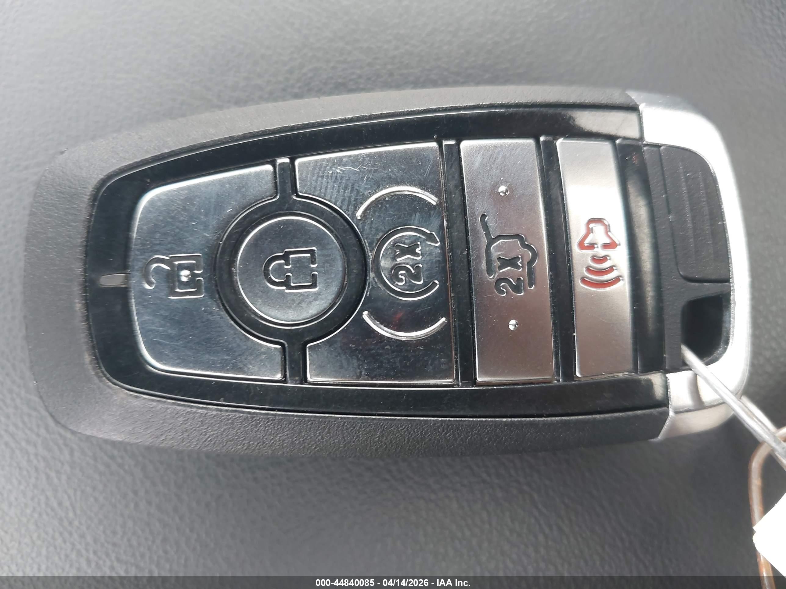 FORD EXPLORER image 11