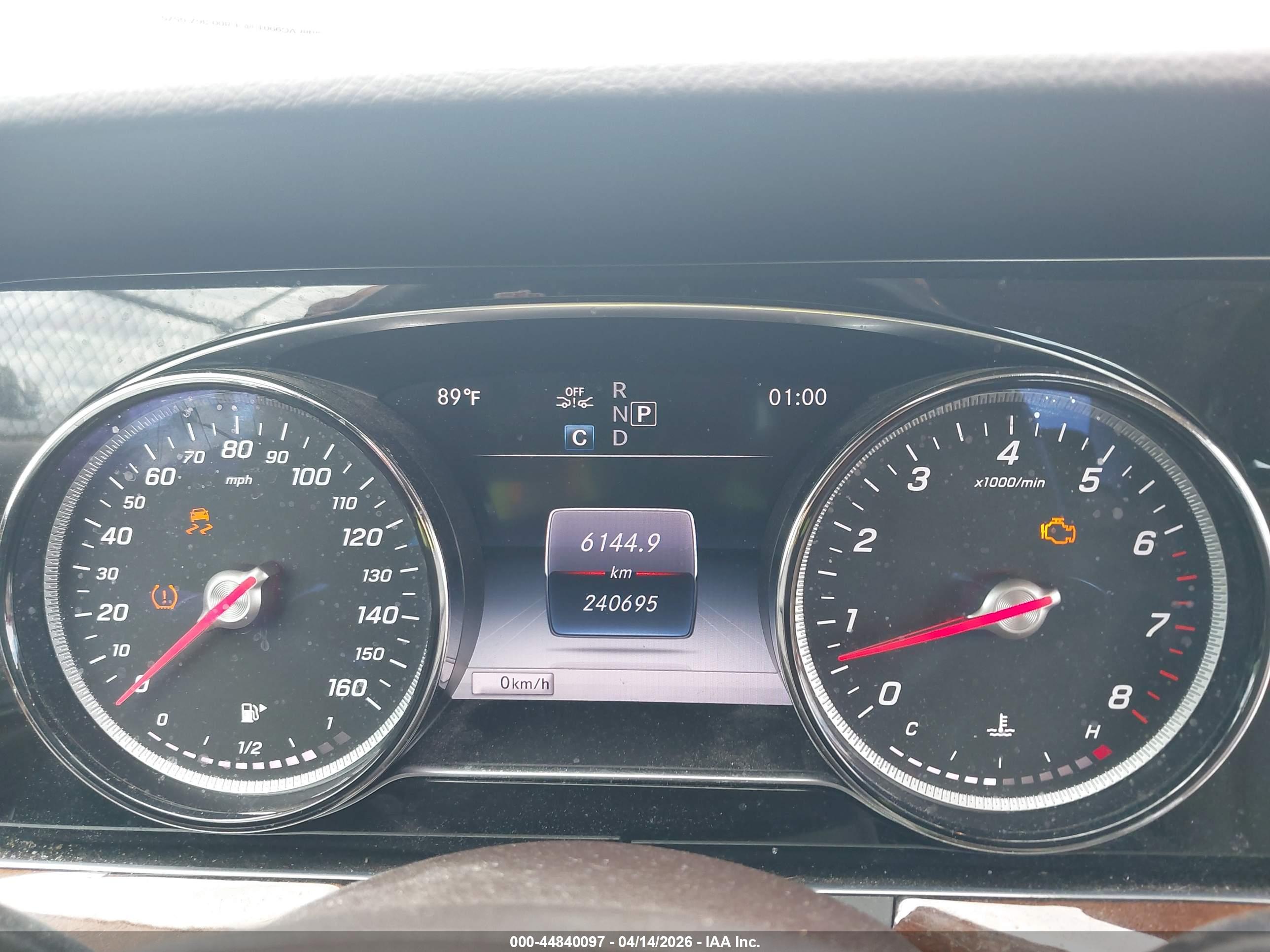 MERCEDES-BENZ E image 7