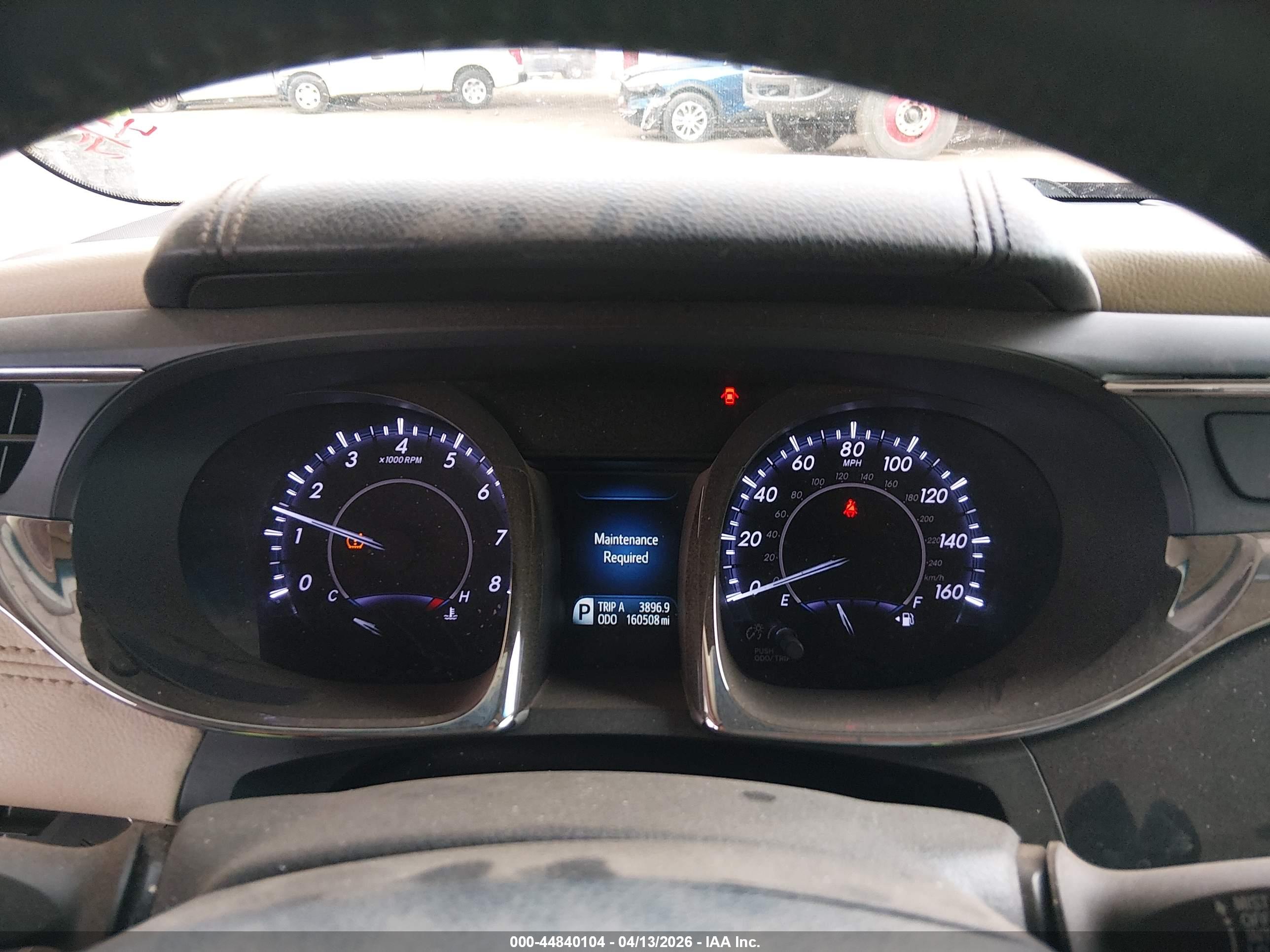 TOYOTA AVALON image 7