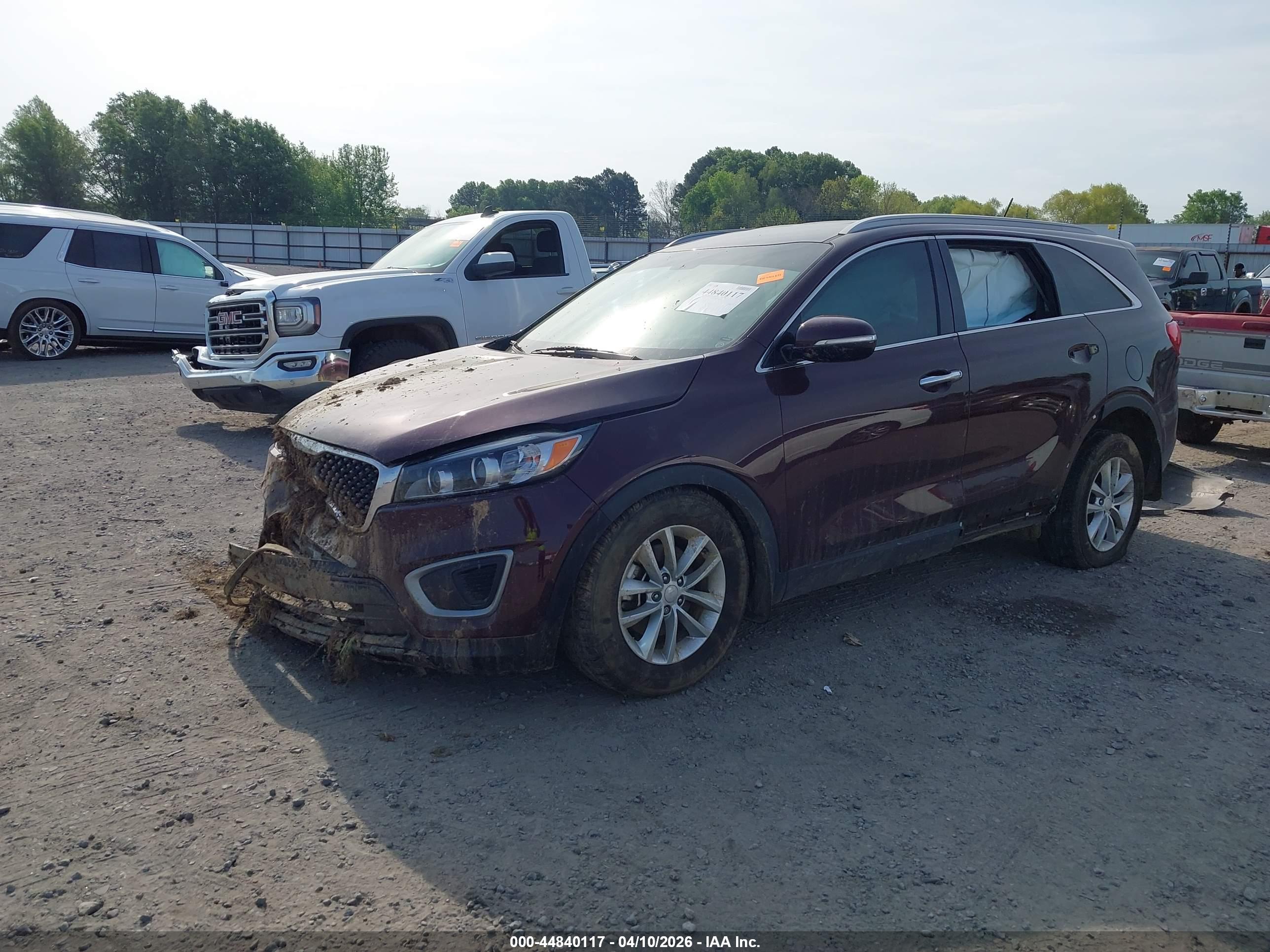 KIA SORENTO image 2